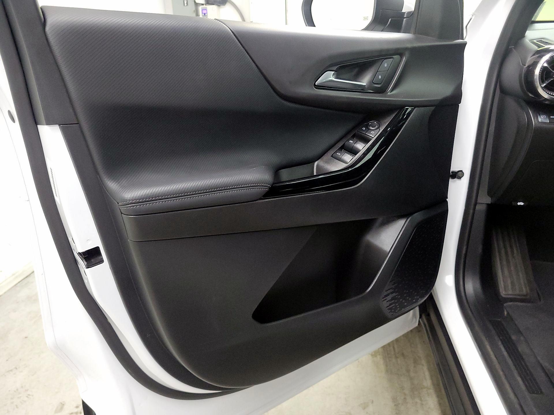 Thumbnail: 2025 Chevrolet Equinox - 12