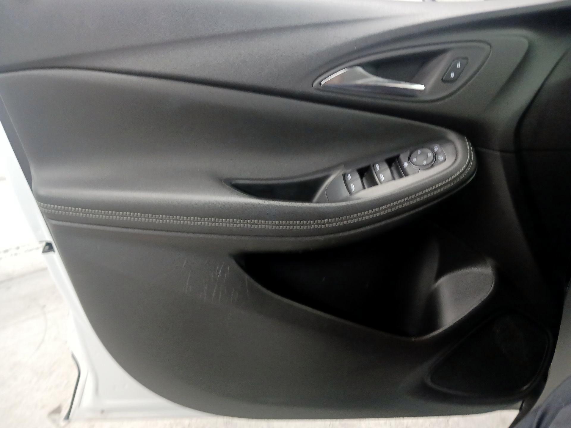 Thumbnail: 2025 Buick Encore GX - 12