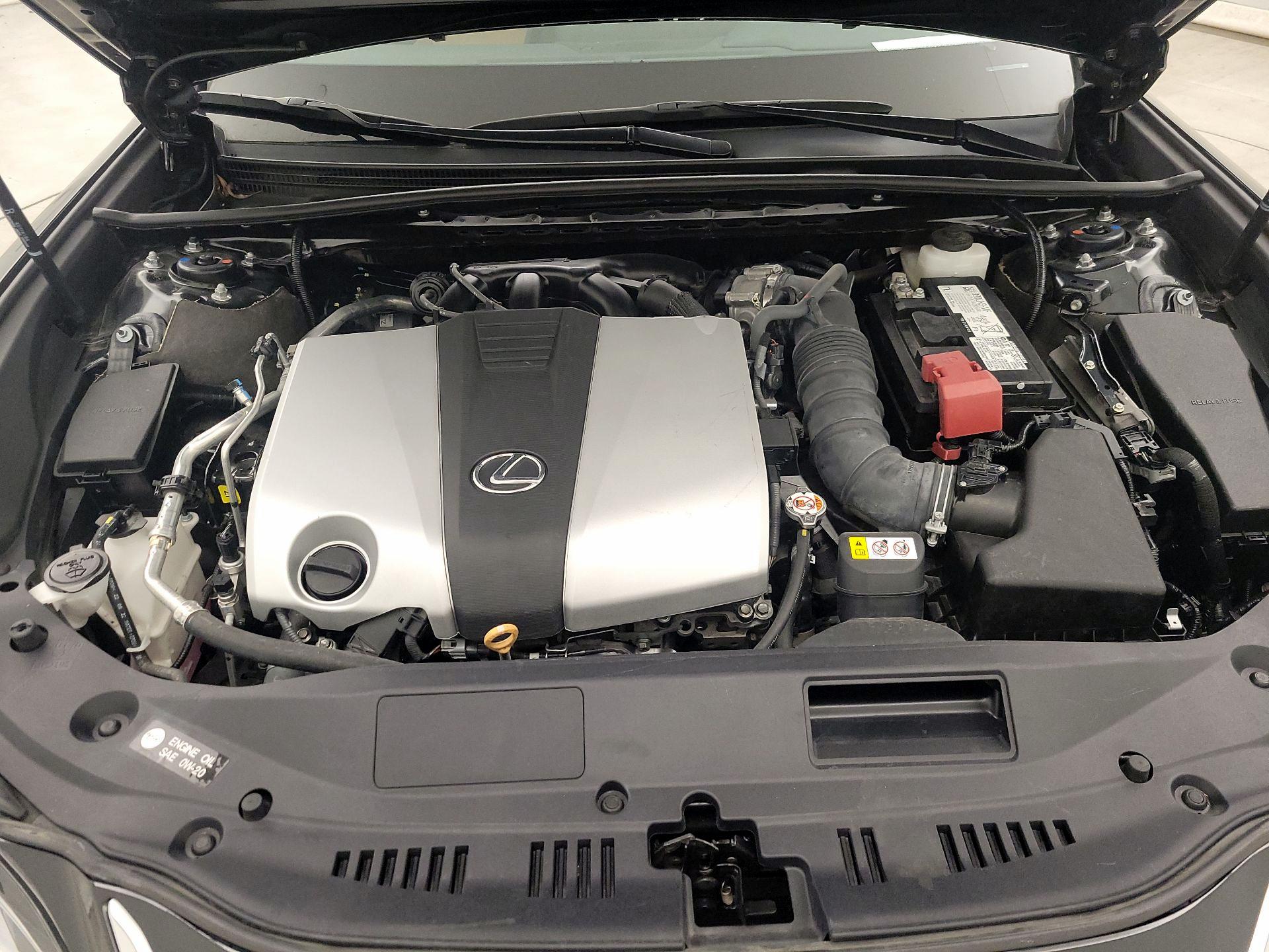 Thumbnail: 2023 Lexus ES - 19