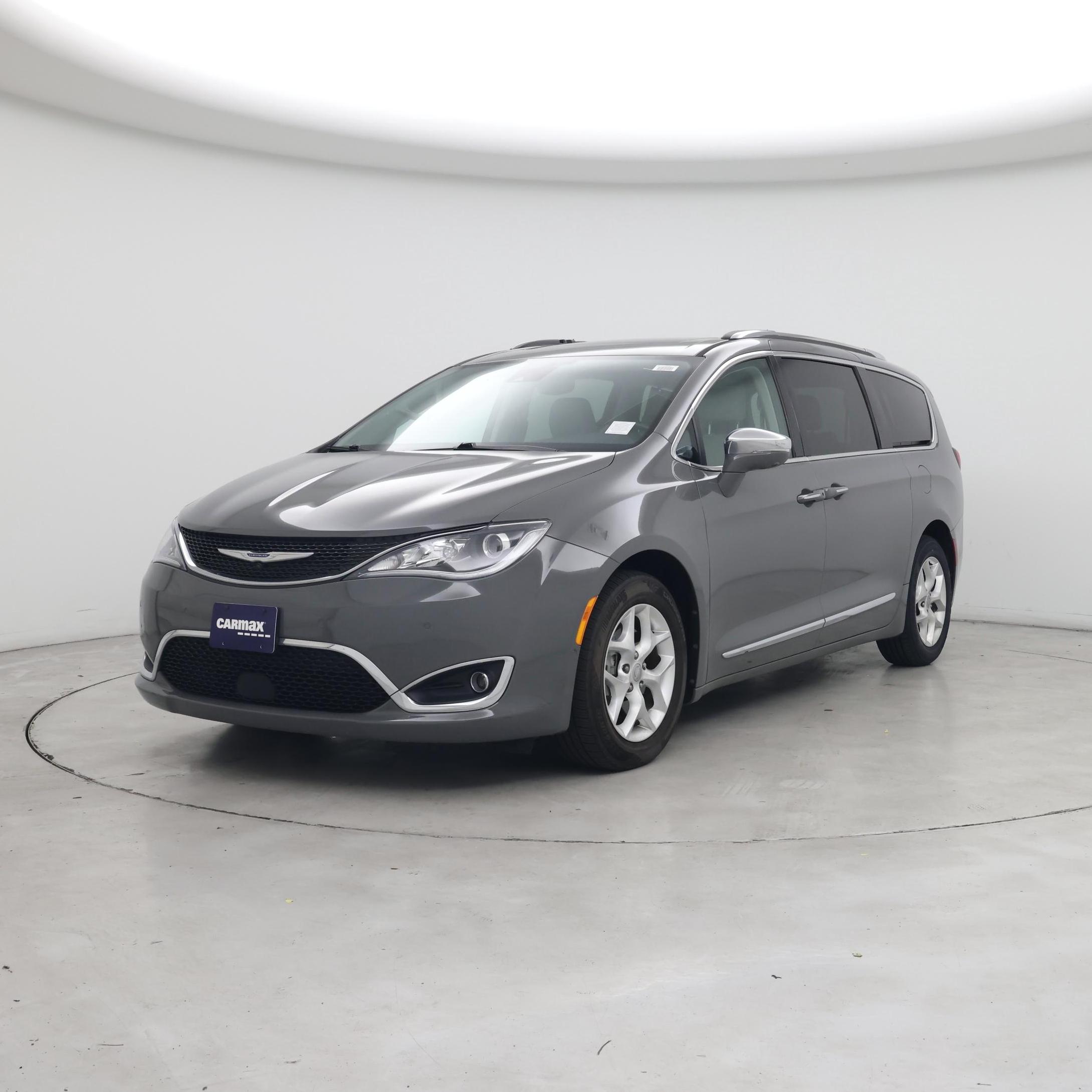 Thumbnail: 2020 Chrysler Pacifica - 4