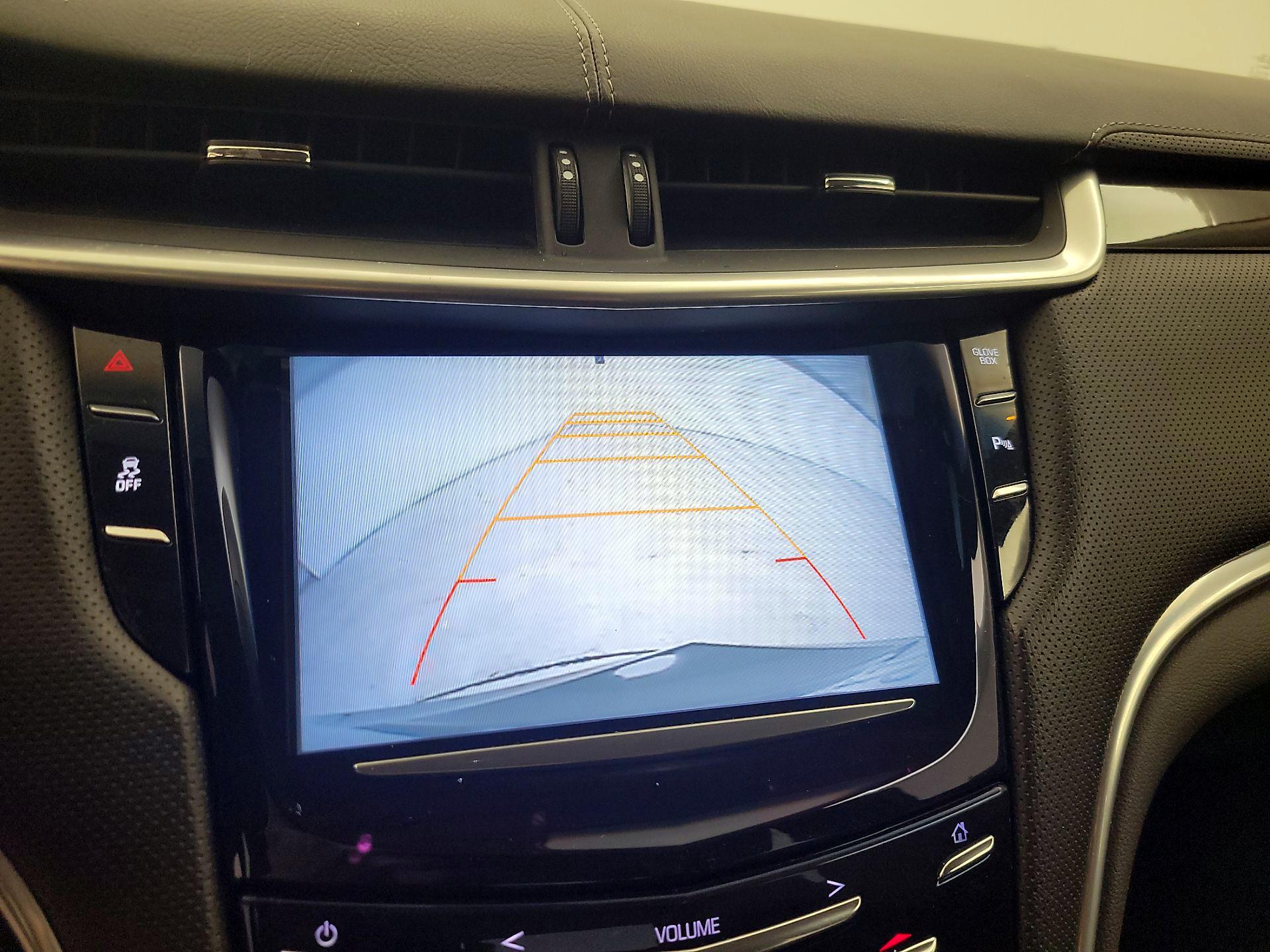 Thumbnail: 2016 Cadillac XTS - 15