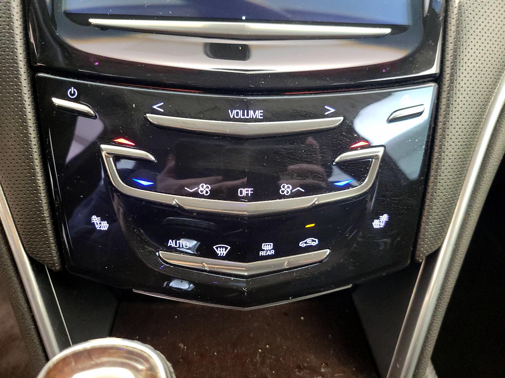 Thumbnail: 2016 Cadillac XTS - 17