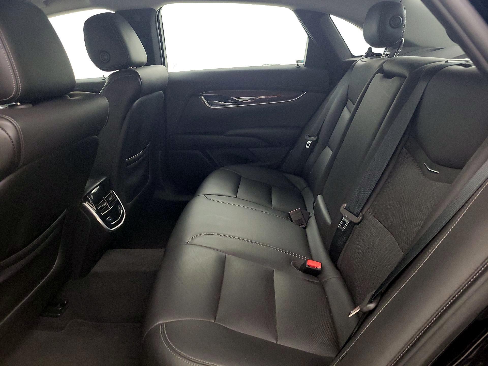 Thumbnail: 2016 Cadillac XTS - 19