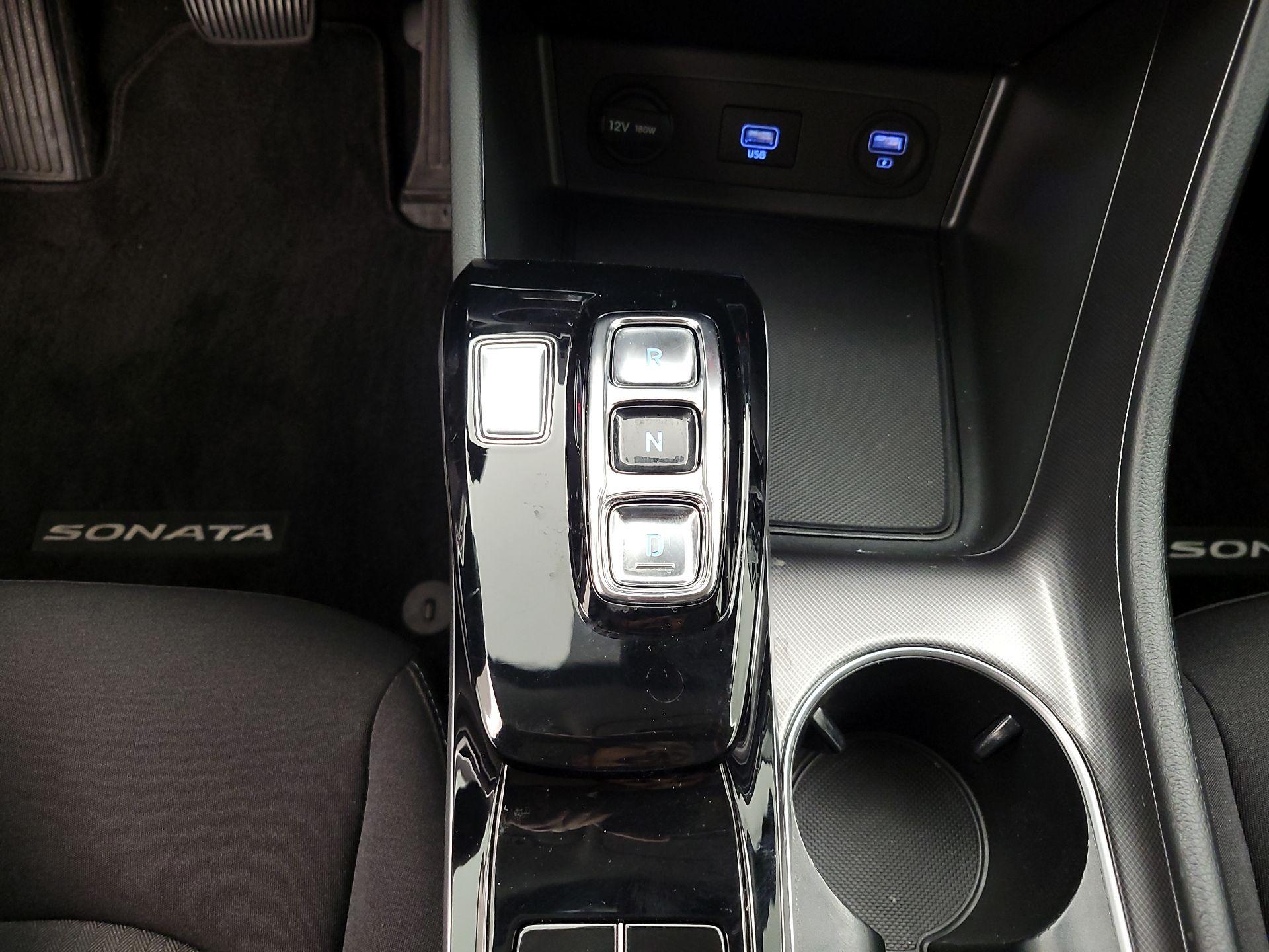 Thumbnail: 2022 Hyundai Sonata - 17