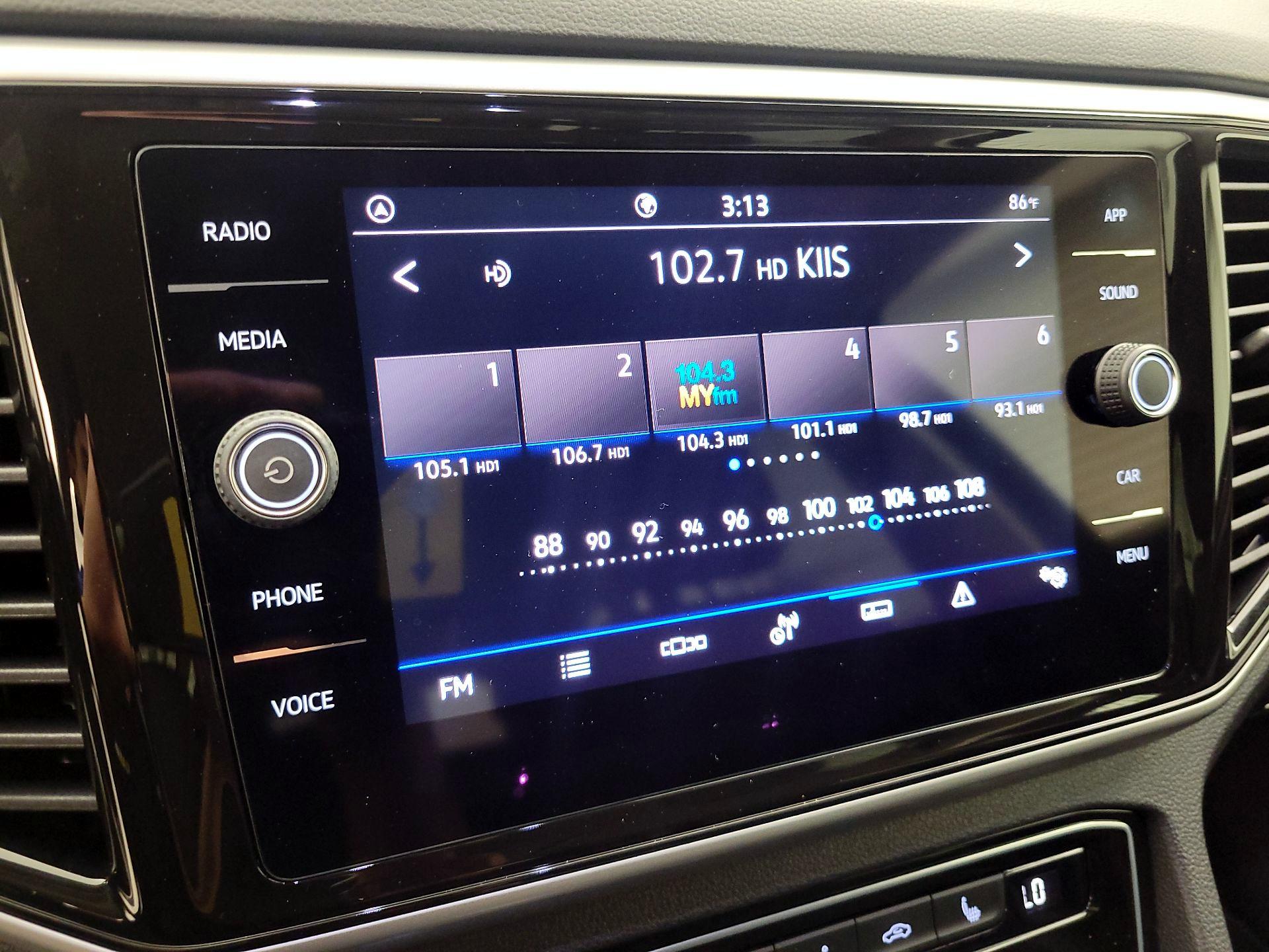 Thumbnail: 2023 Volkswagen Atlas - 15