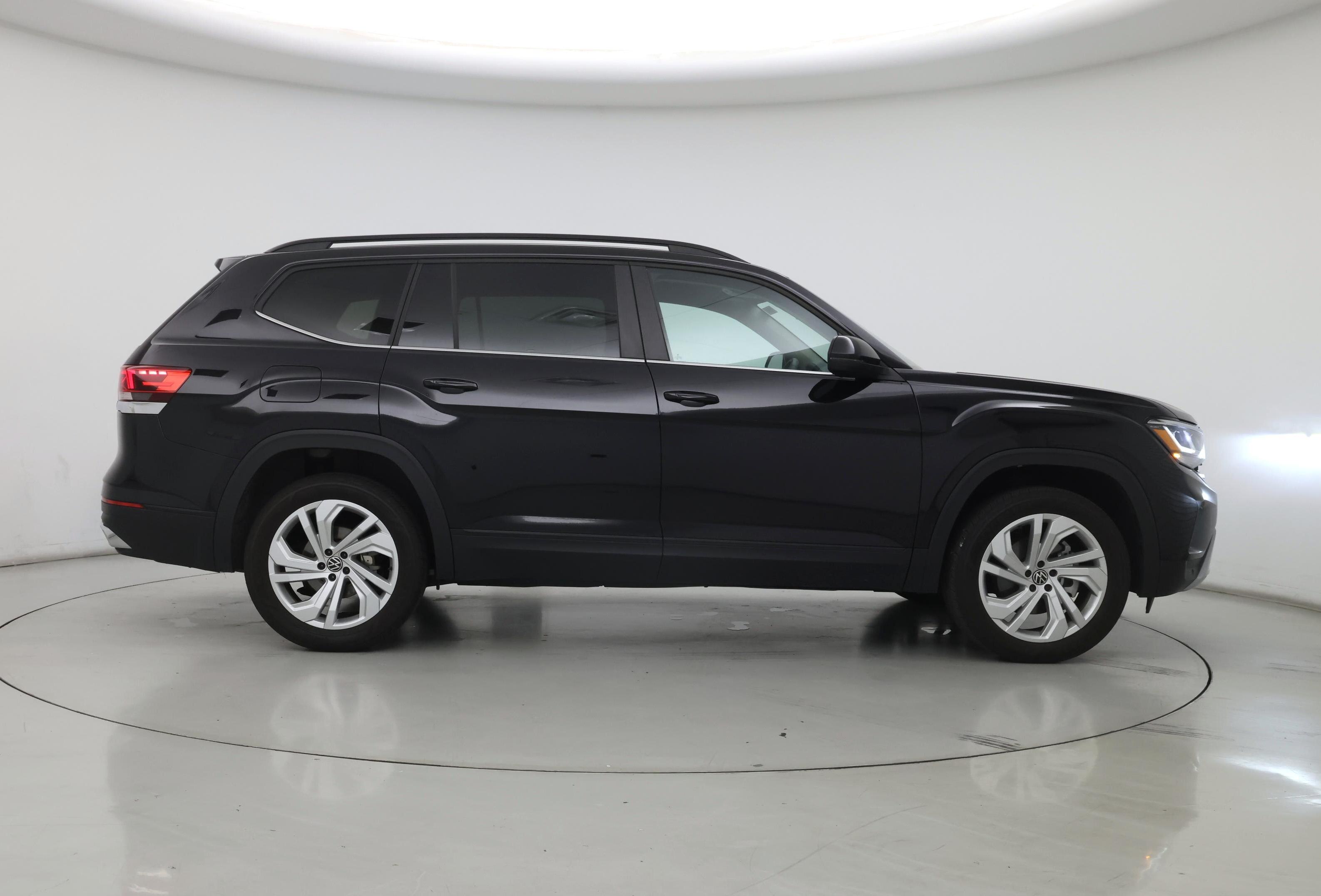 Thumbnail: 2023 Volkswagen Atlas - 7