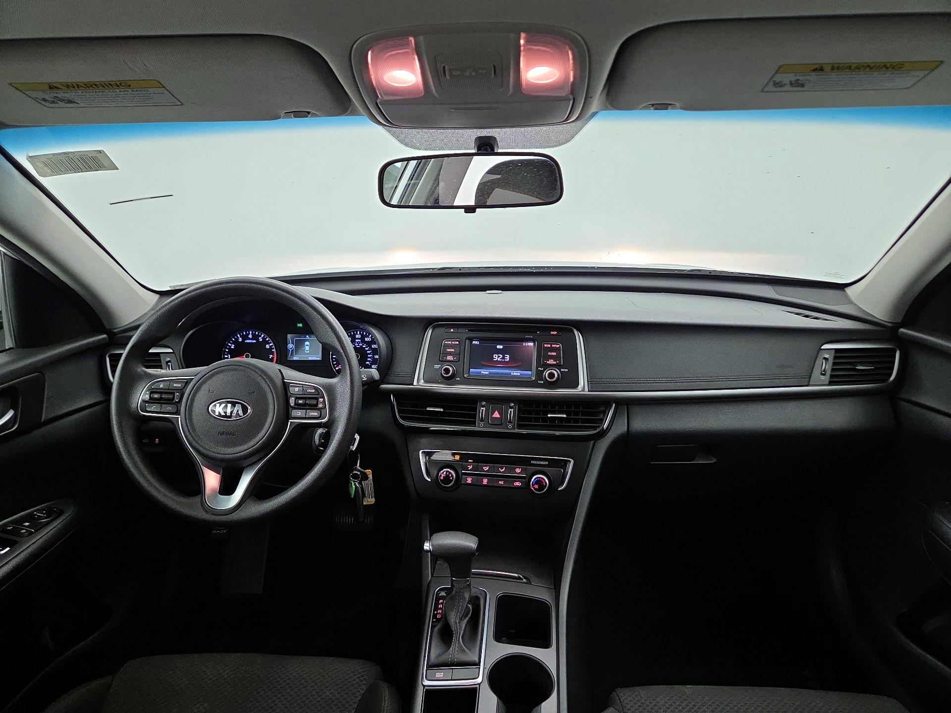 Thumbnail: 2016 Kia Optima - 9