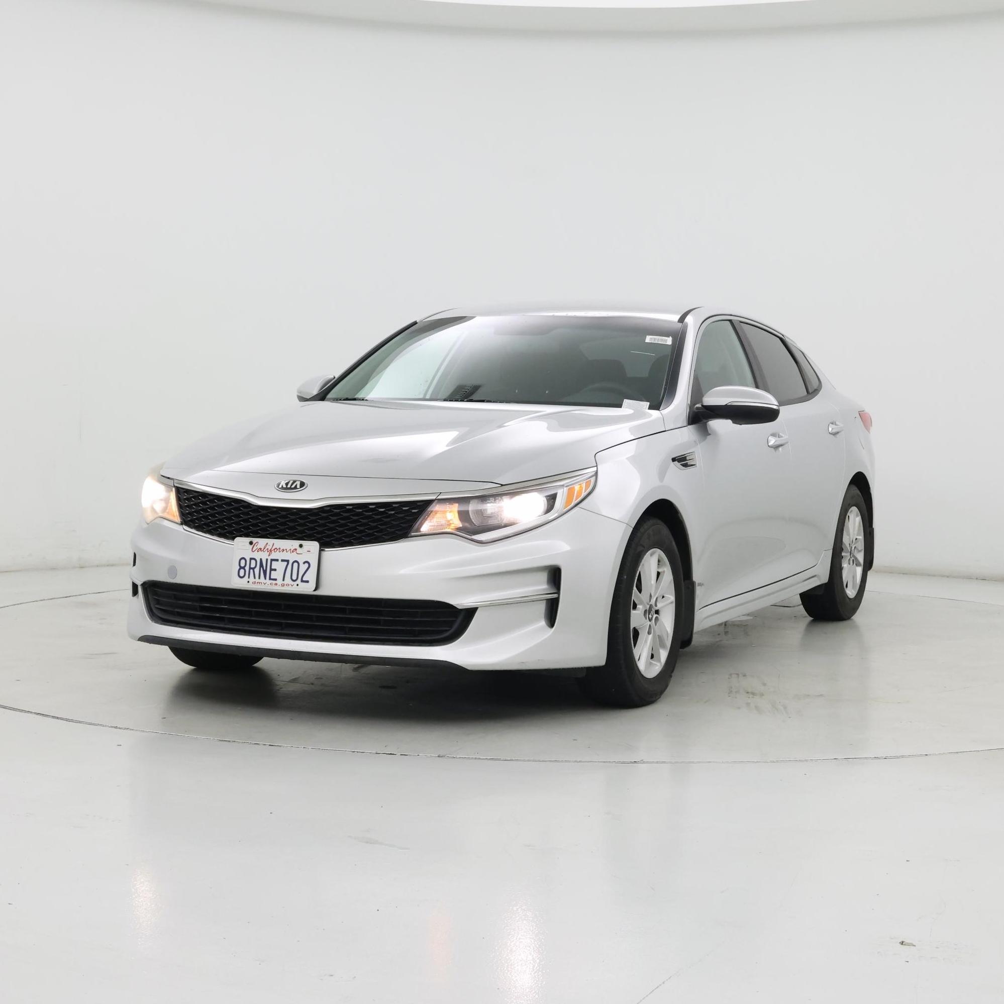 Thumbnail: 2016 Kia Optima - 4
