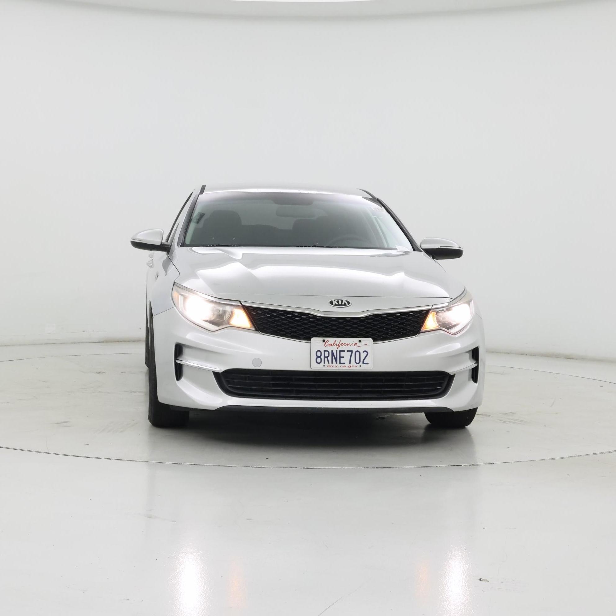 Thumbnail: 2016 Kia Optima - 5