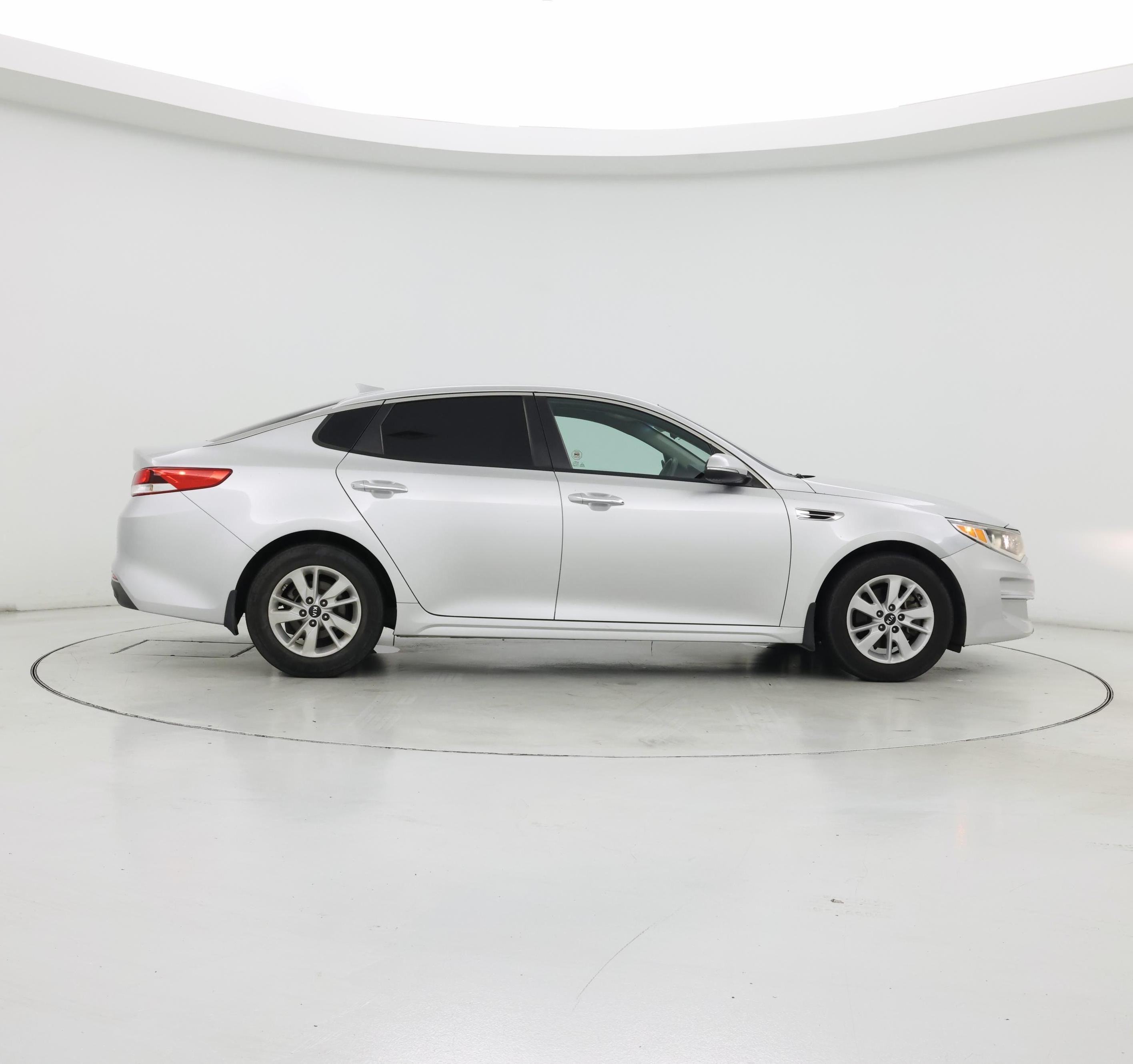 Thumbnail: 2016 Kia Optima - 7