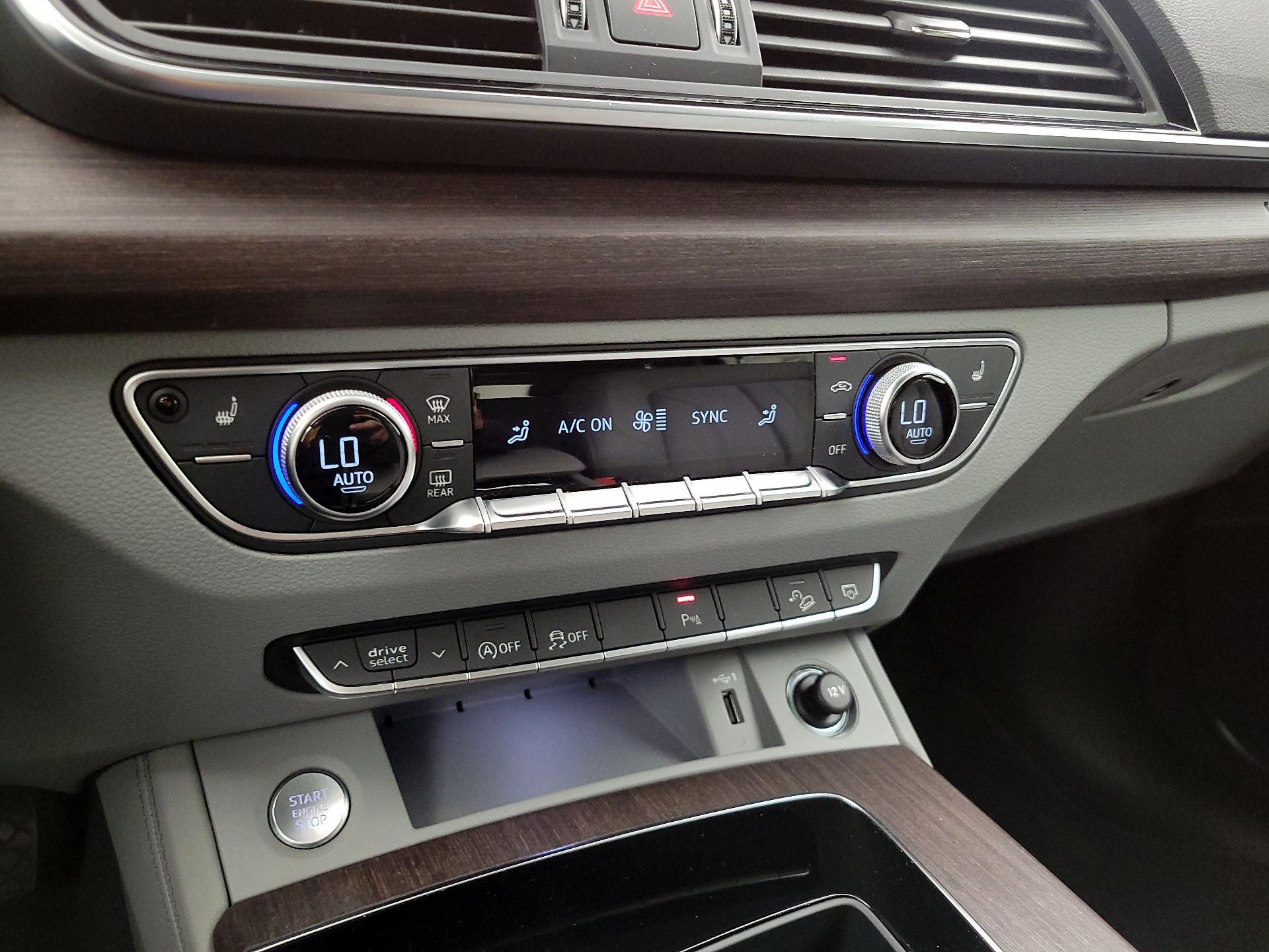 Thumbnail: 2022 Audi Q5 - 17