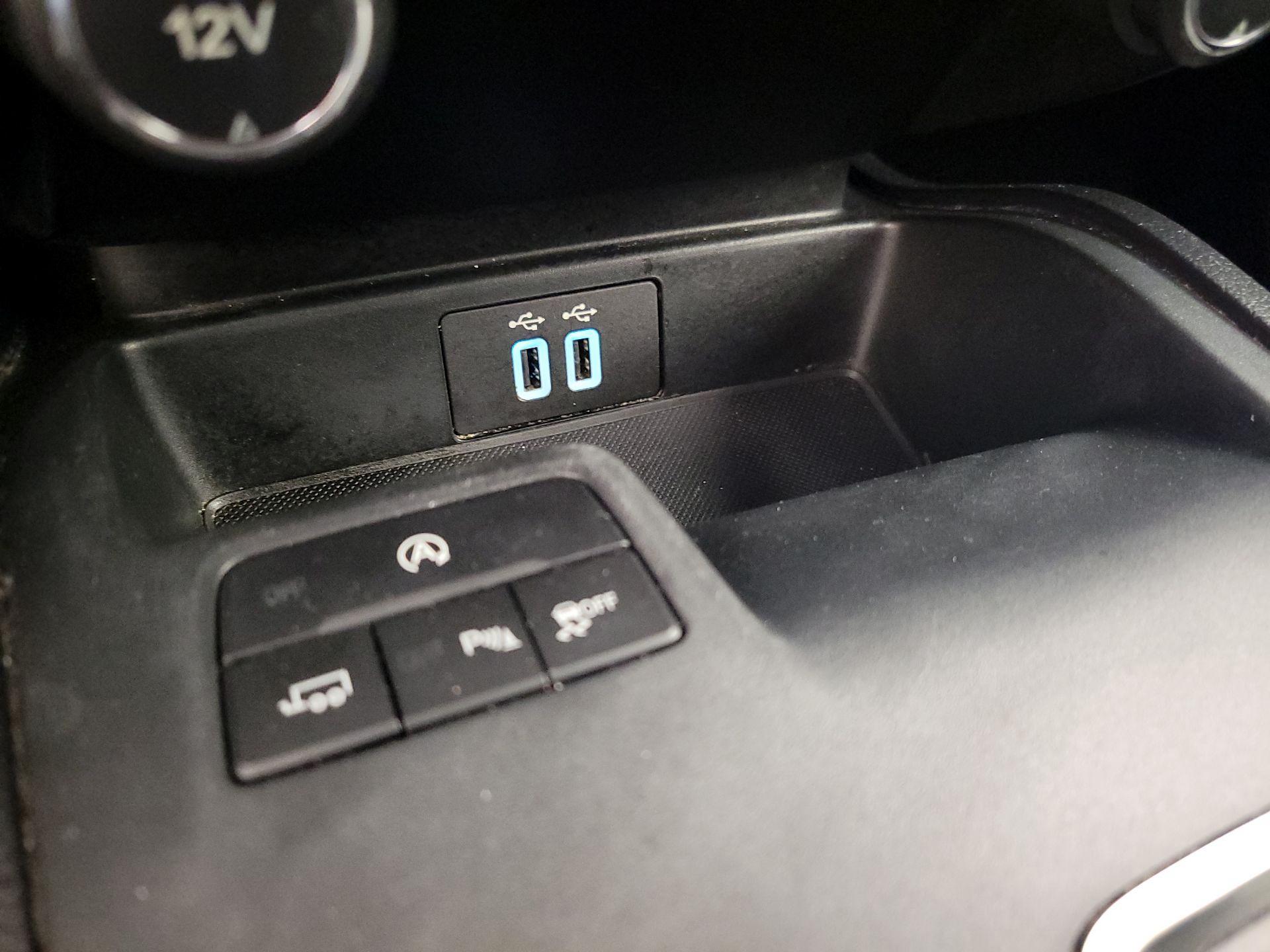 Thumbnail: 2019 Ford Ranger - 16