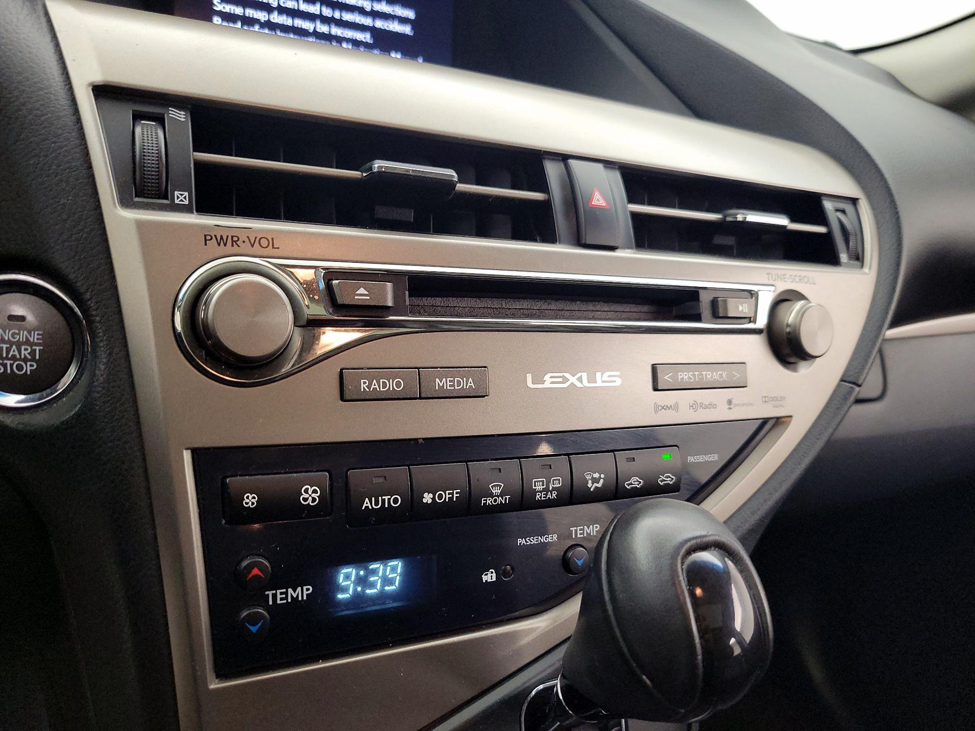 Thumbnail: 2015 Lexus RX - 16