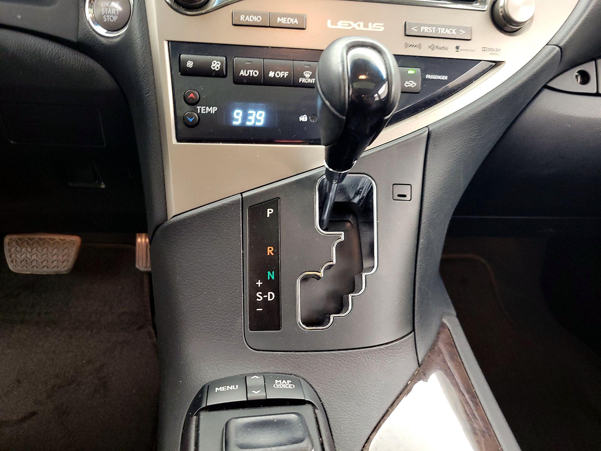 Thumbnail: 2015 Lexus RX - 17