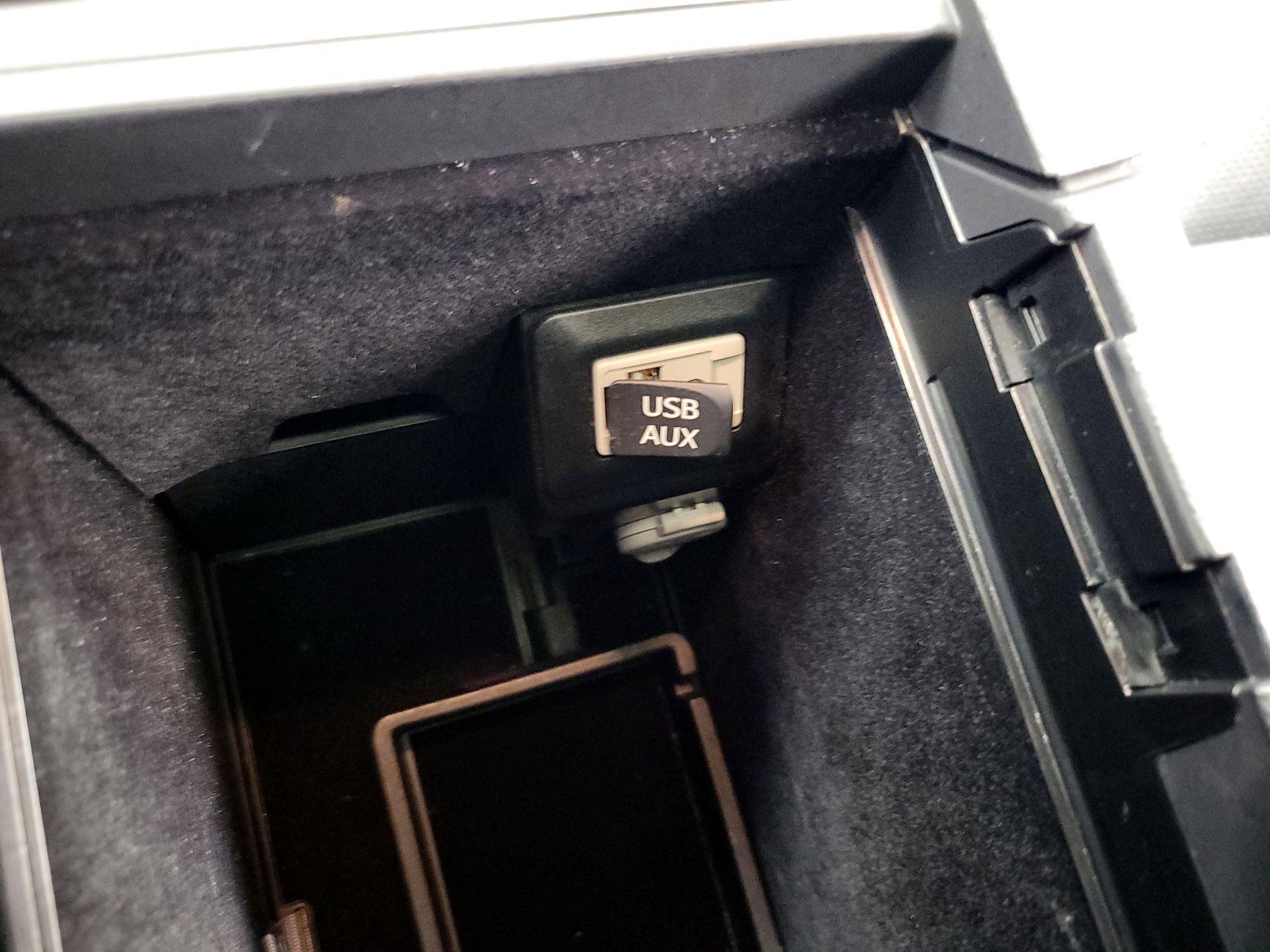 Thumbnail: 2015 Lexus RX - 18