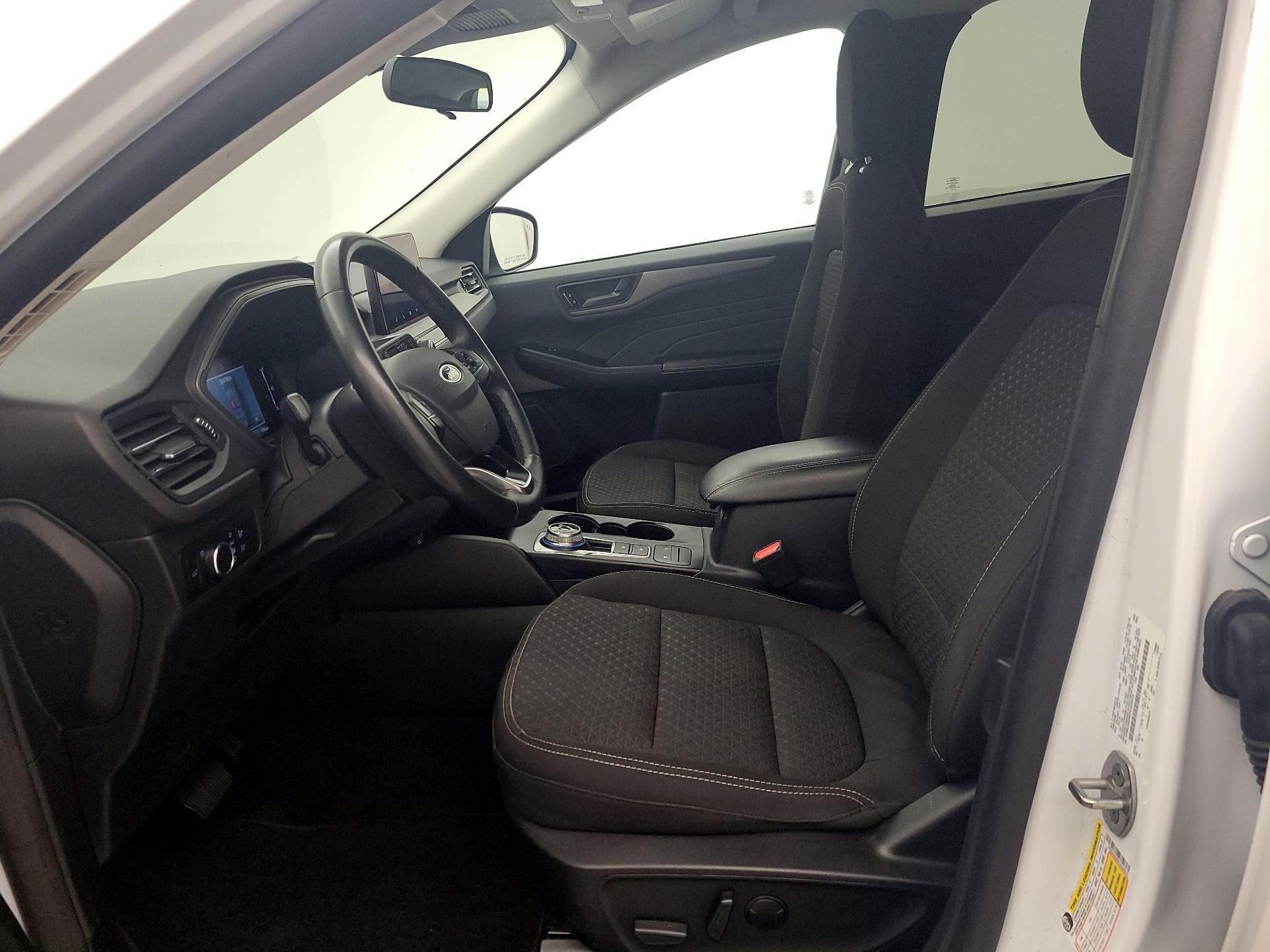 Thumbnail: 2023 Ford Escape - 11