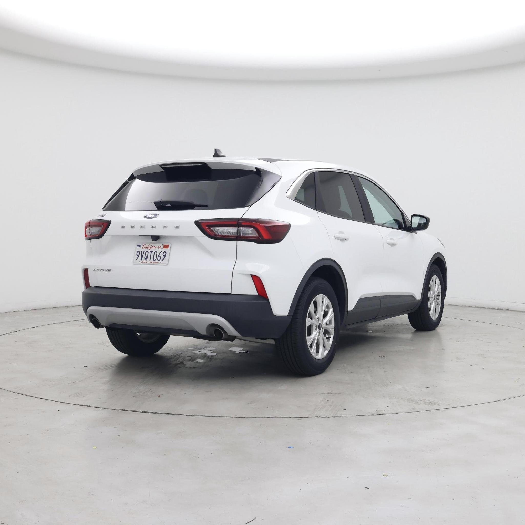 Thumbnail: 2023 Ford Escape - 8