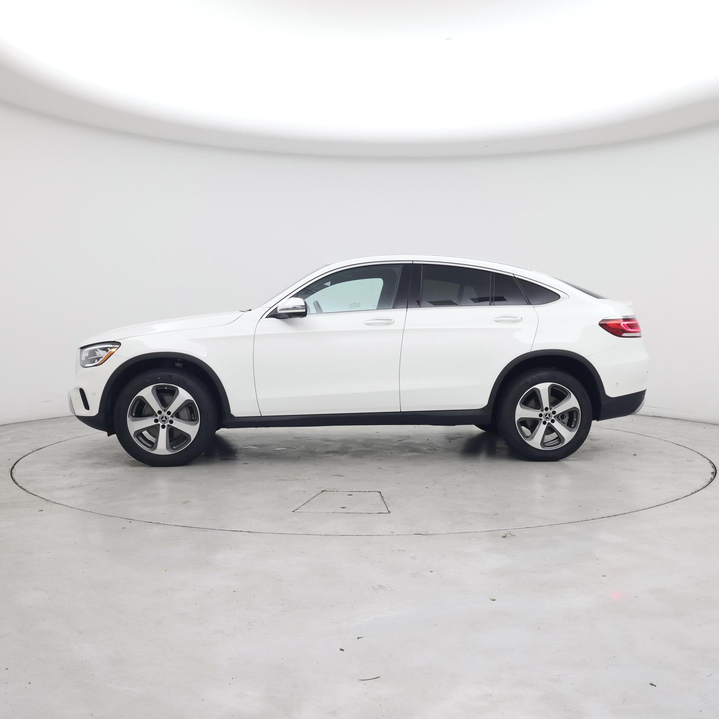 Thumbnail: 2020 Mercedes-Benz GLC - 3