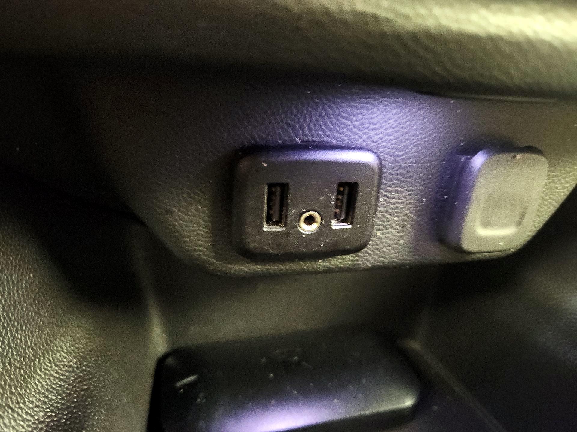 Thumbnail: 2023 Chevrolet Traverse - 18