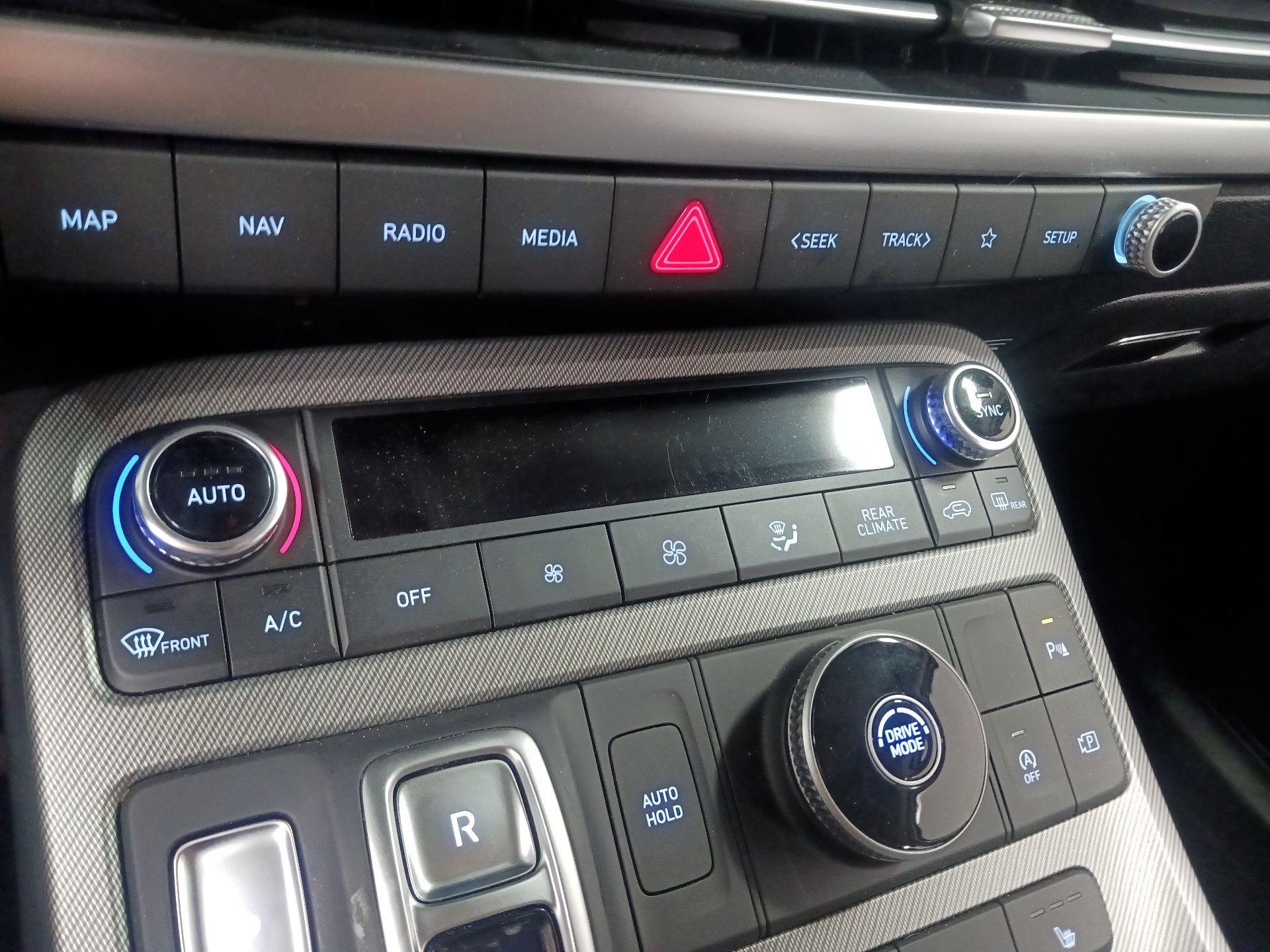 Thumbnail: 2025 Hyundai Palisade - 16