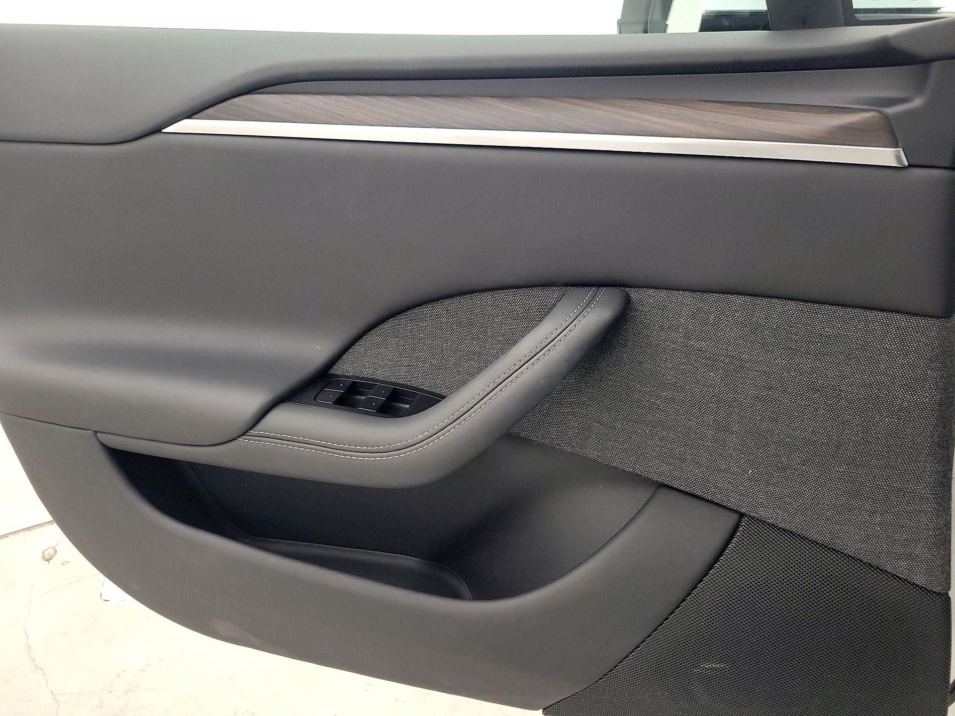 Thumbnail: 2024 Tesla Model S - 12