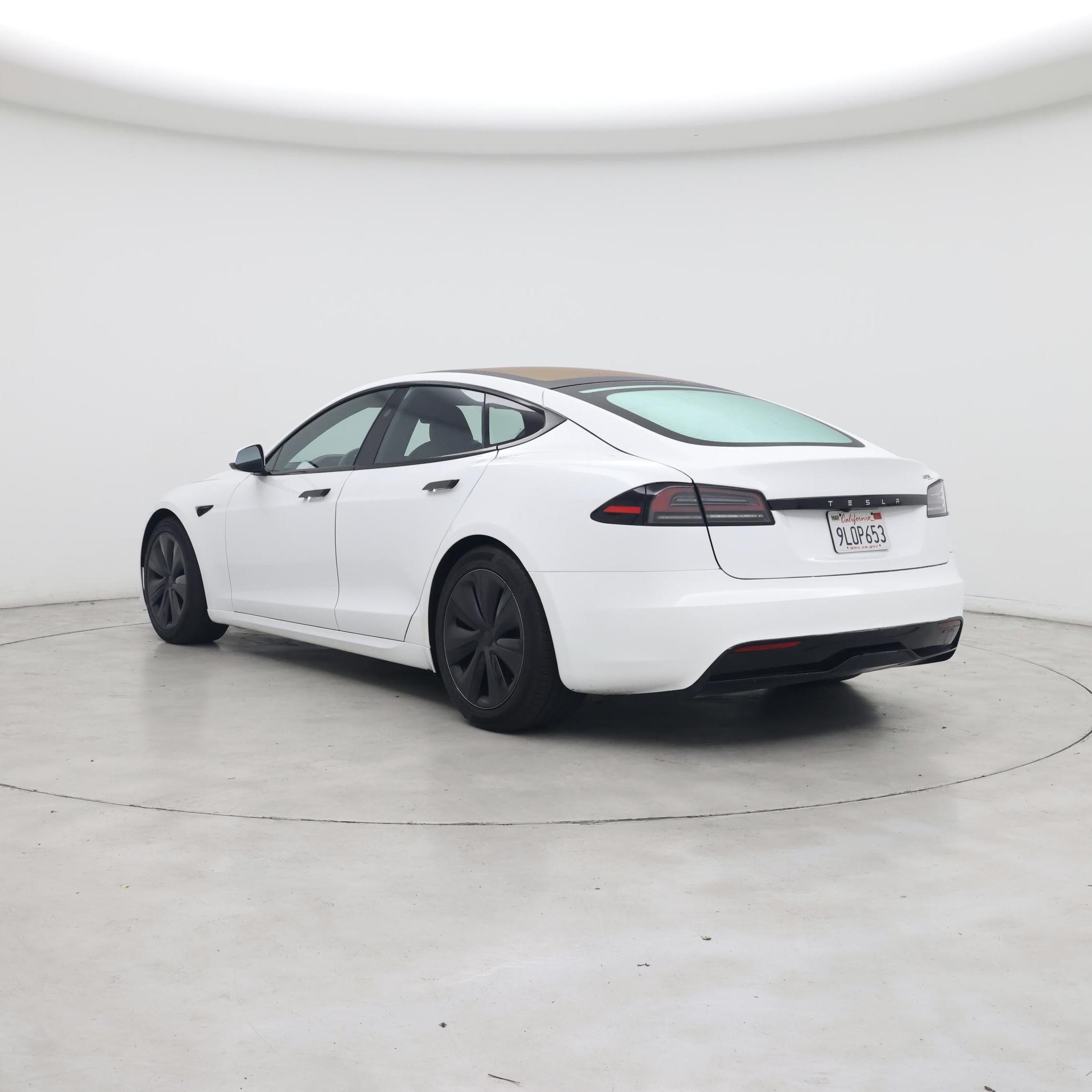 Thumbnail: 2024 Tesla Model S - 2