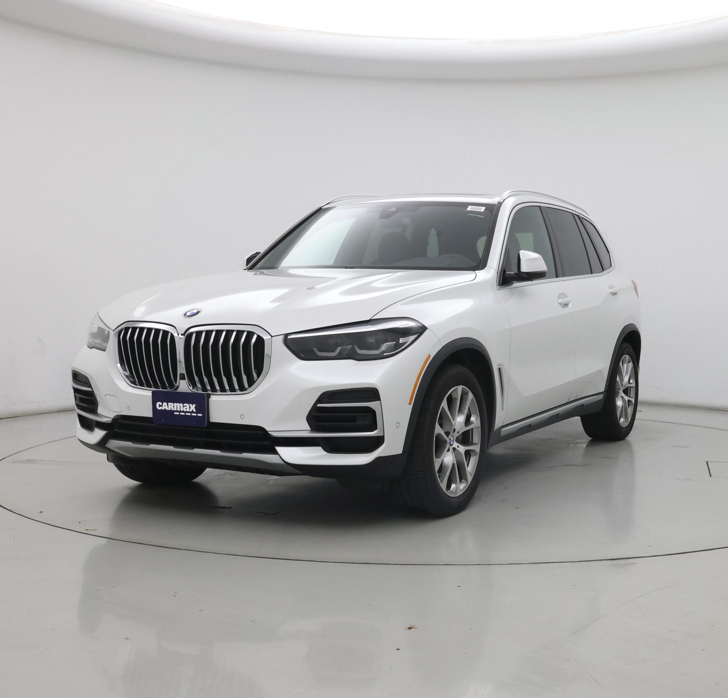 Thumbnail: 2023 BMW X5 - 4