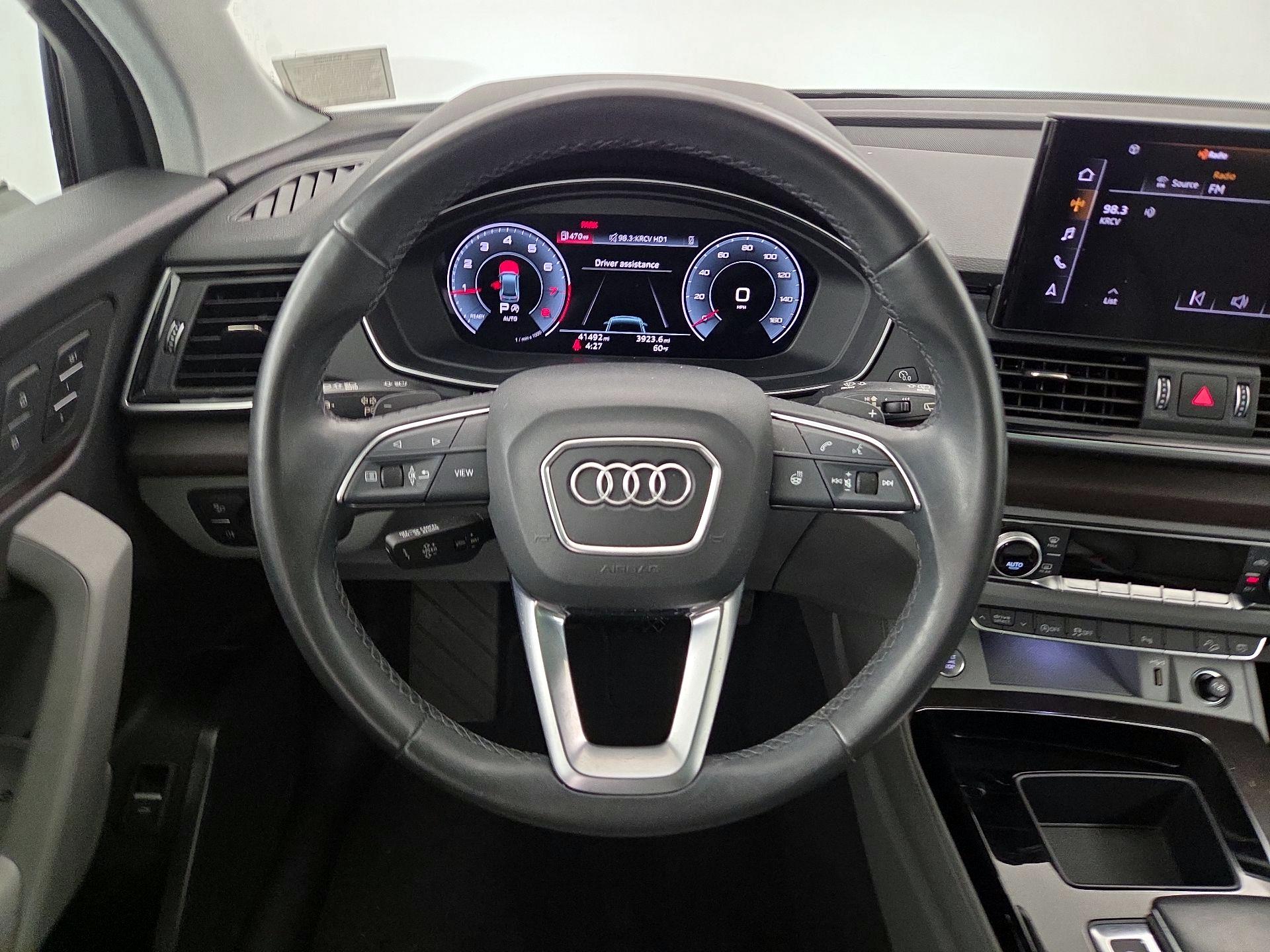 Thumbnail: 2022 Audi Q5 - 10
