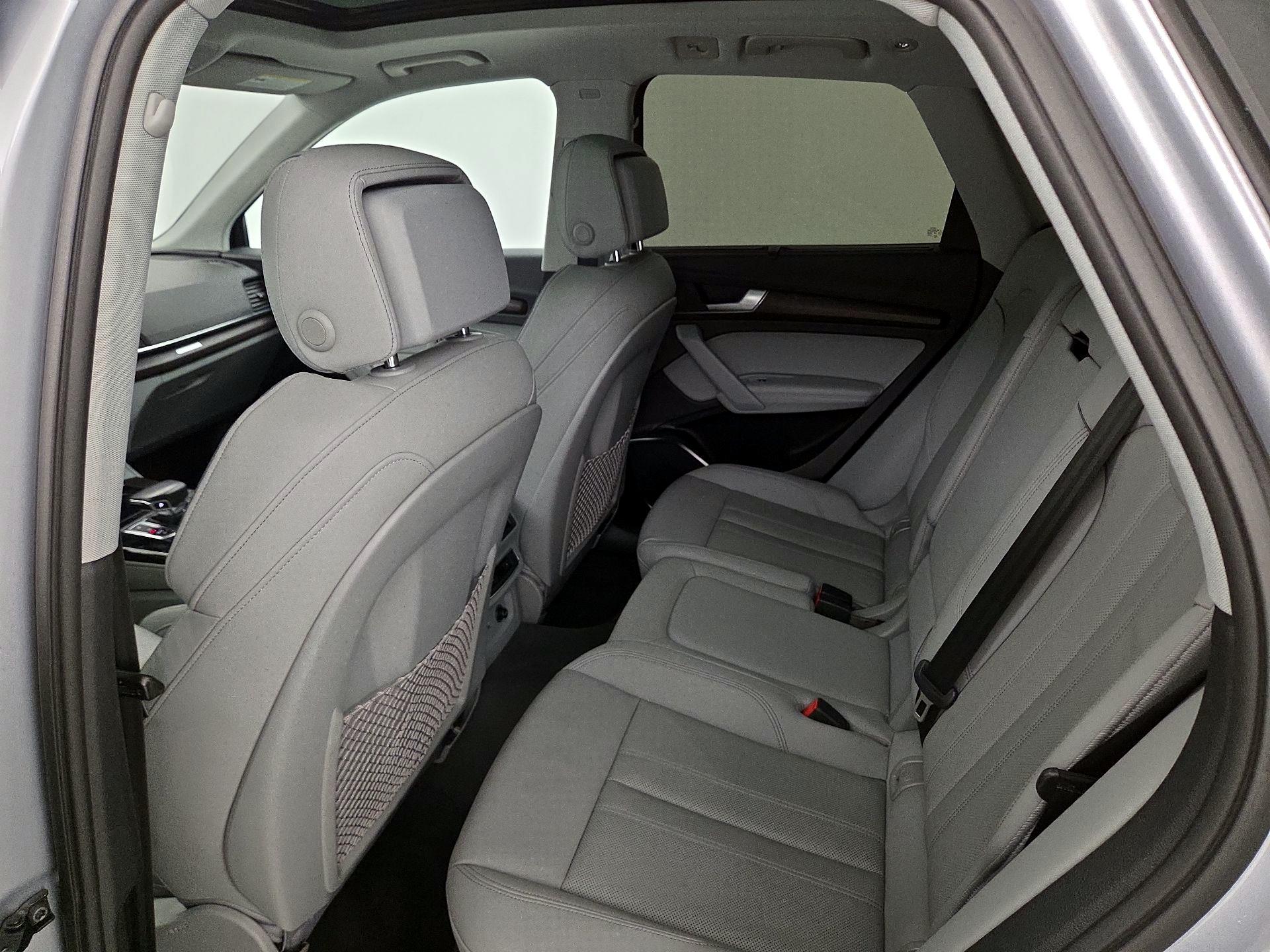 Thumbnail: 2022 Audi Q5 - 20