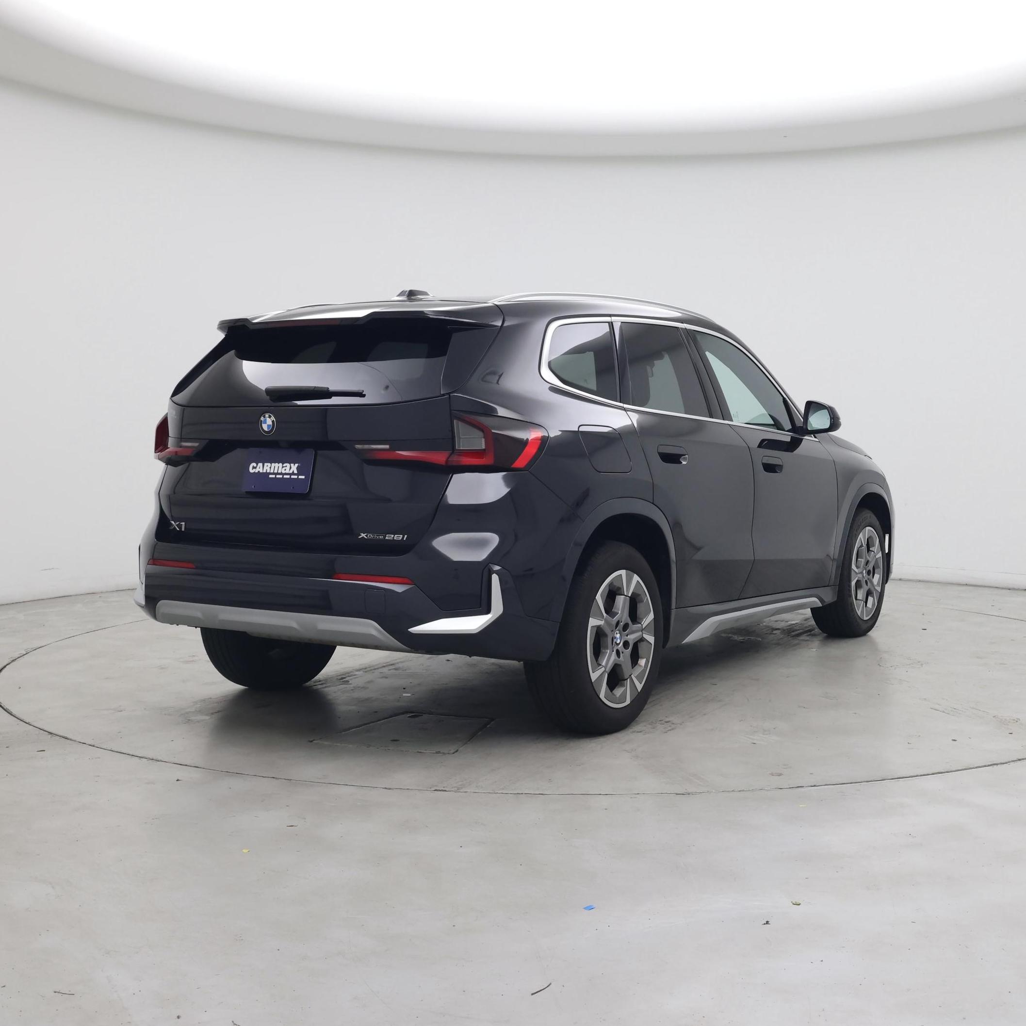 Thumbnail: 2025 BMW X1 - 8