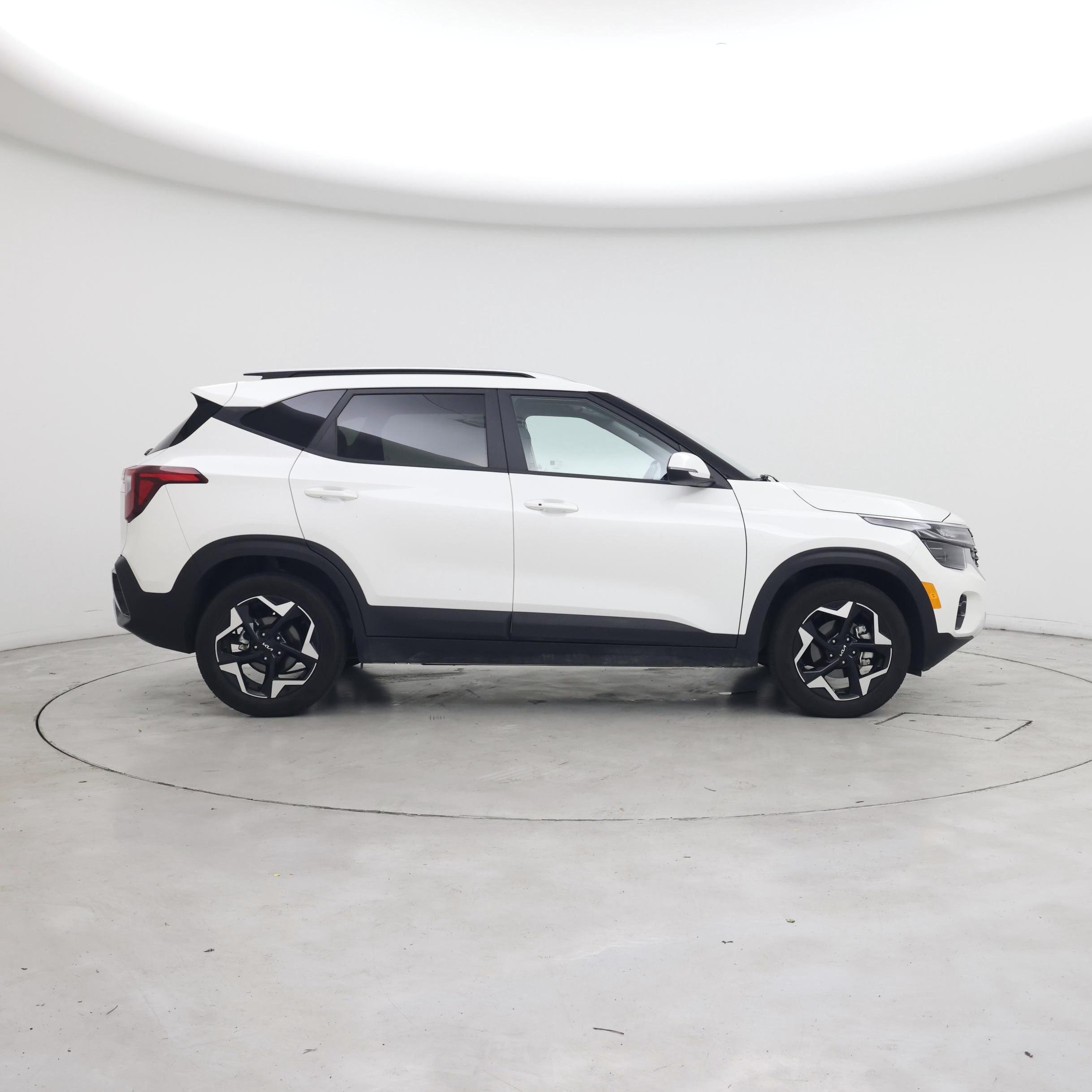 Thumbnail: 2025 Kia Seltos - 7