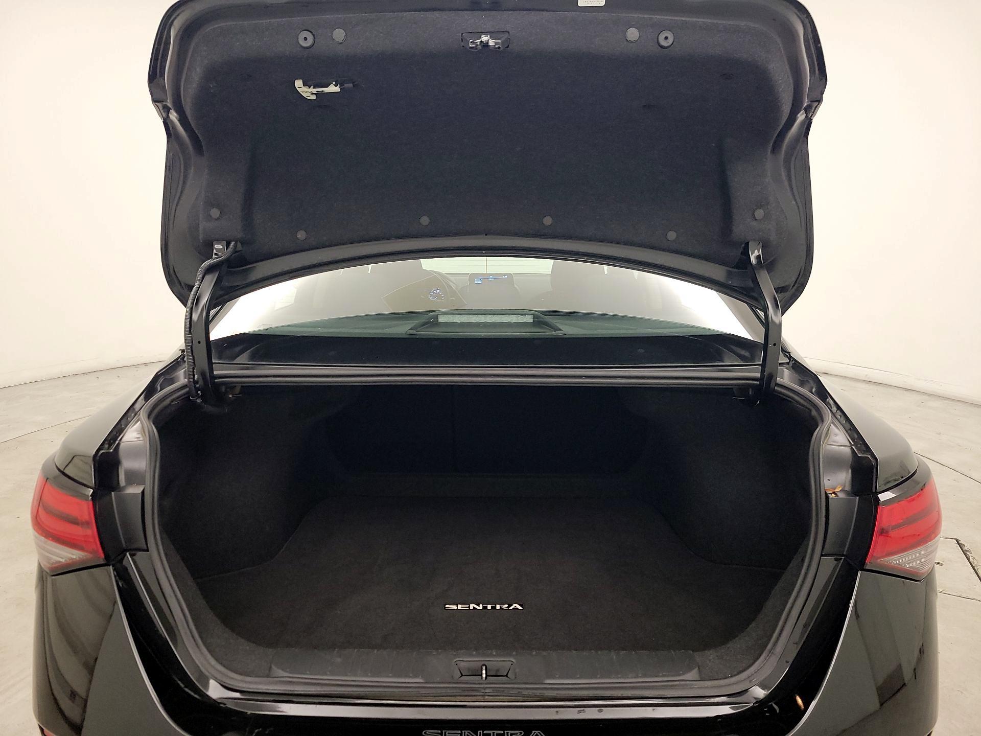 Thumbnail: 2024 Nissan Sentra - 20