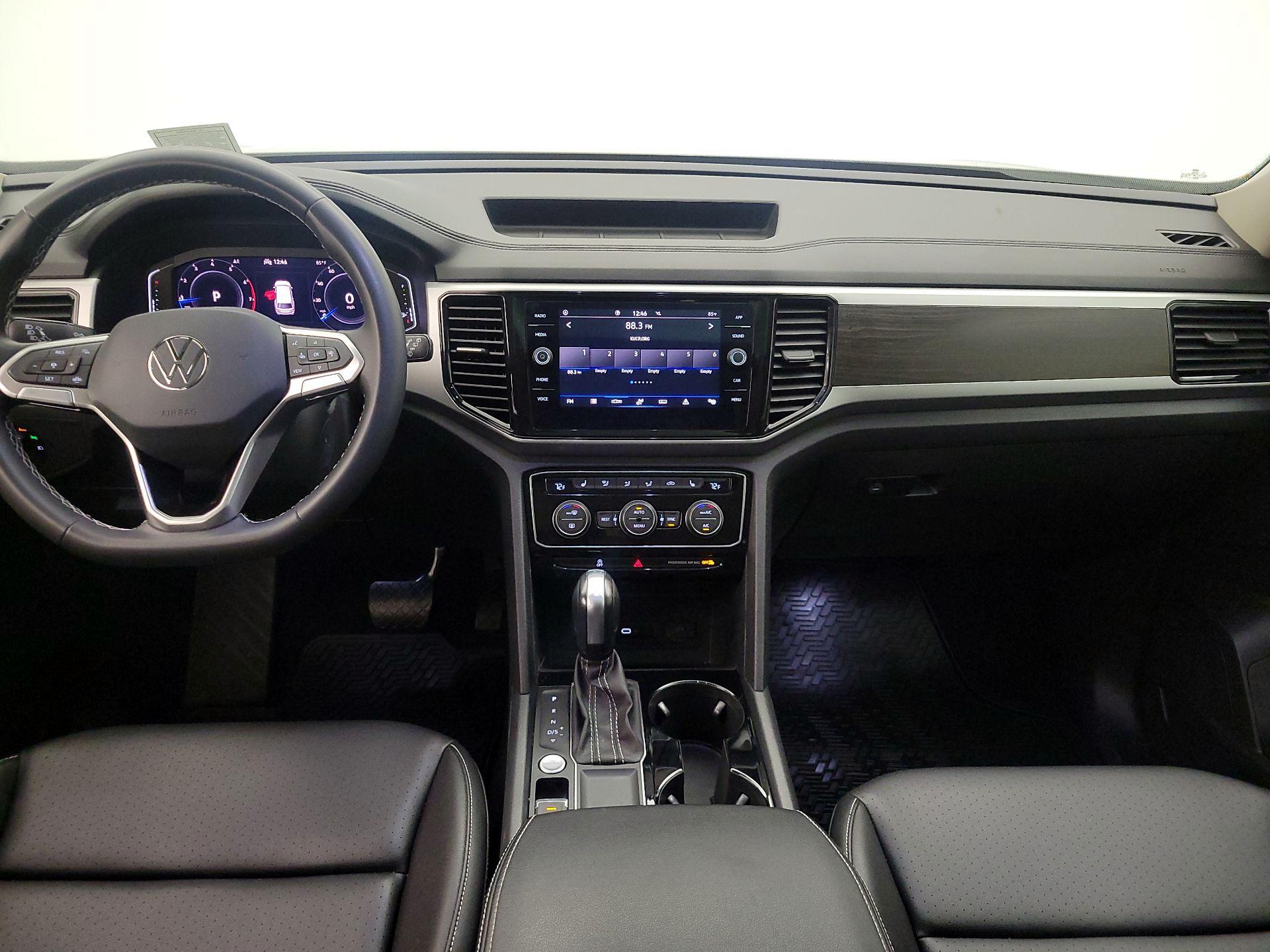 Thumbnail: 2023 Volkswagen Atlas - 9