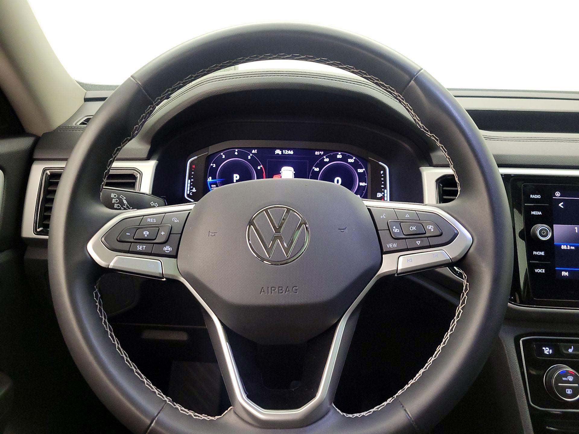 Thumbnail: 2023 Volkswagen Atlas - 10