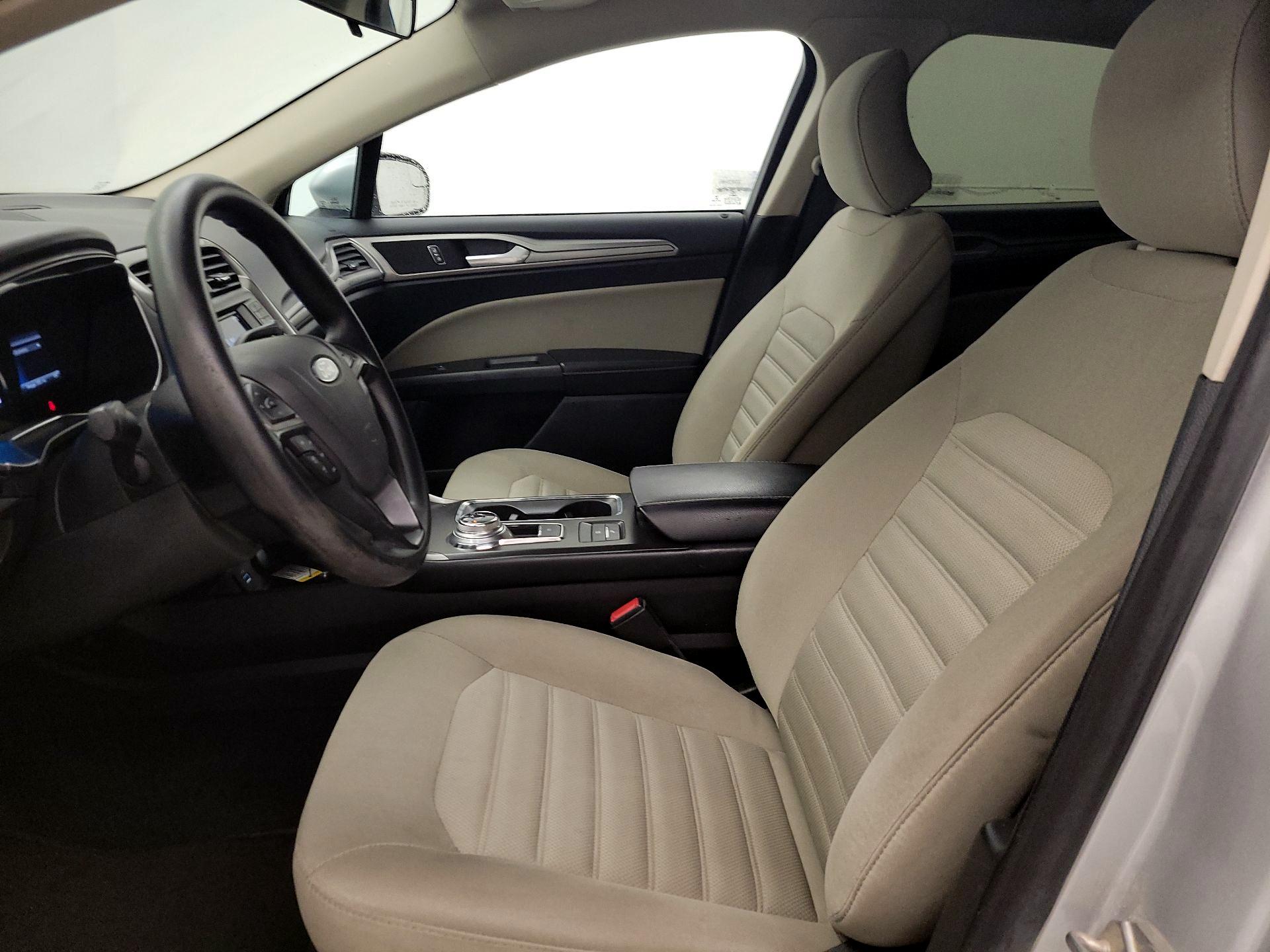 Thumbnail: 2018 Ford Fusion - 11