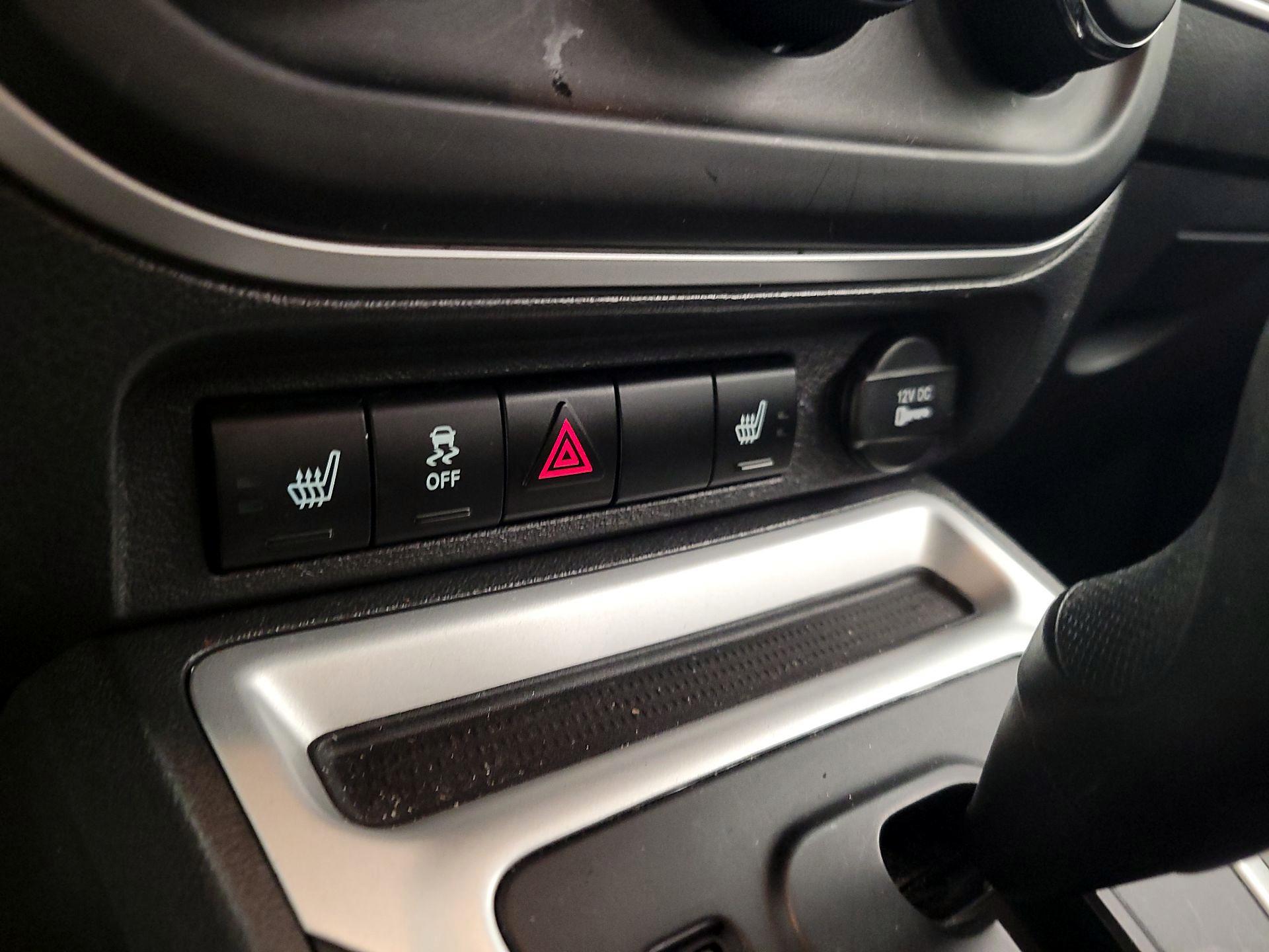 Thumbnail: 2016 Jeep Compass - 16