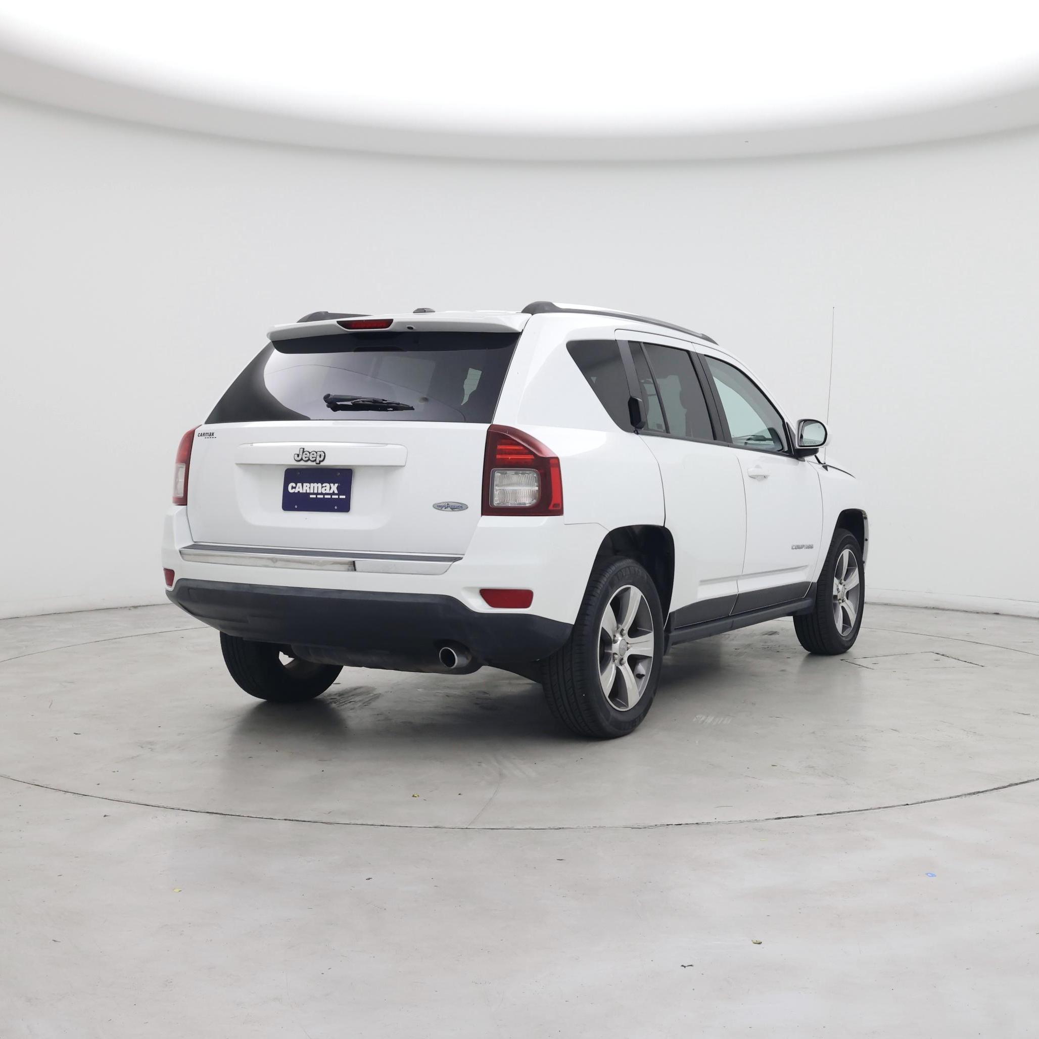 Thumbnail: 2016 Jeep Compass - 8