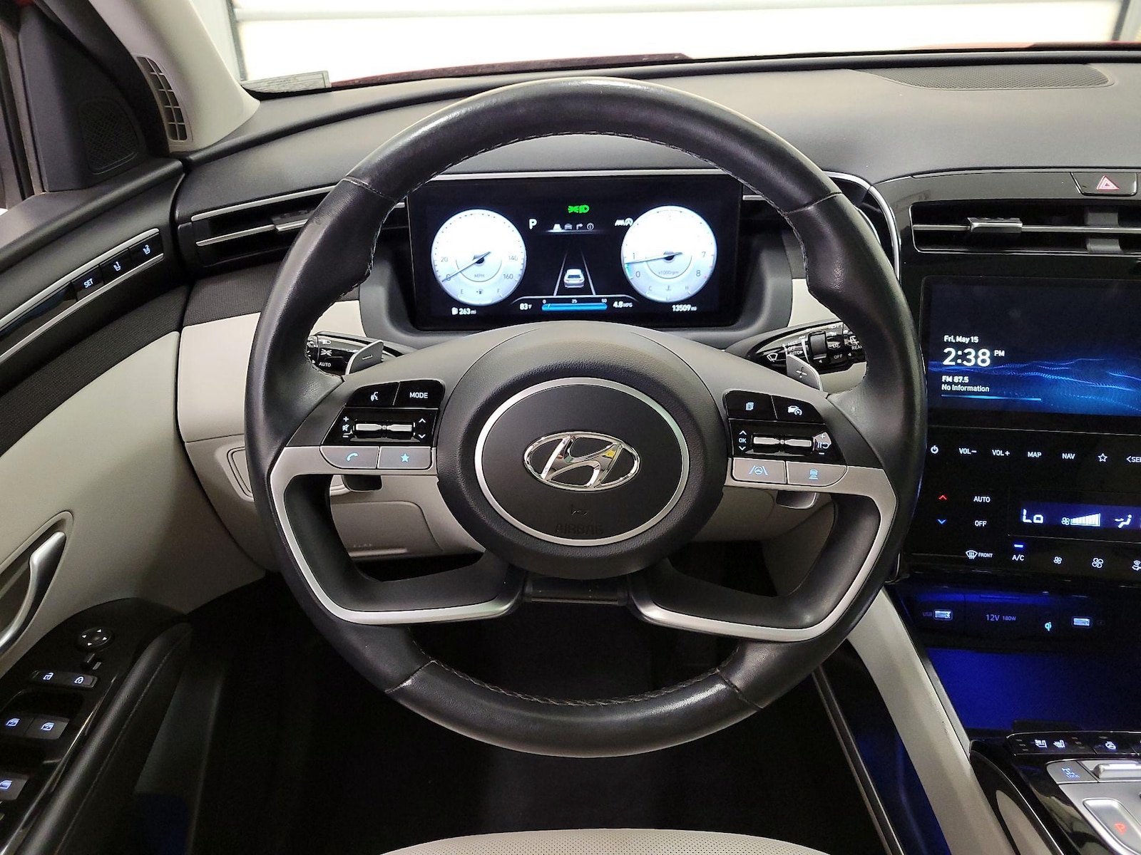 2023 Hyundai Tucson Limited - Photo 11