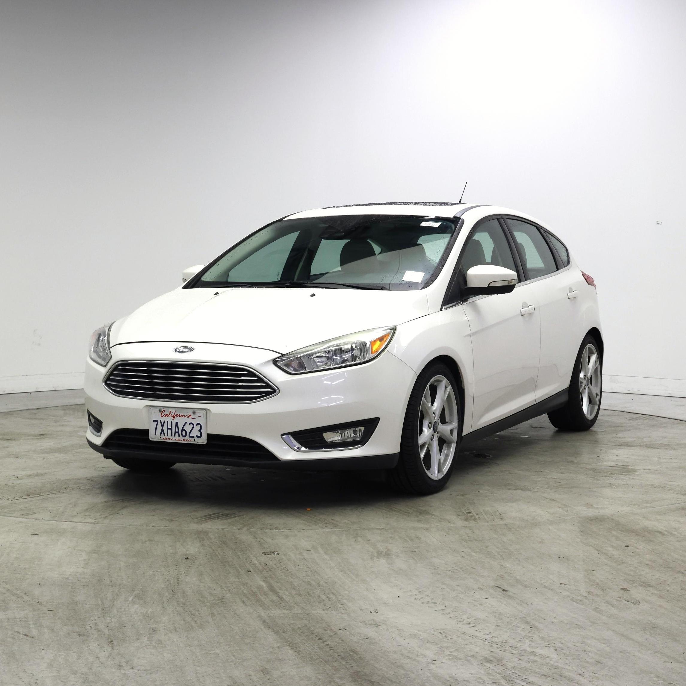Thumbnail: 2016 Ford Focus - 4