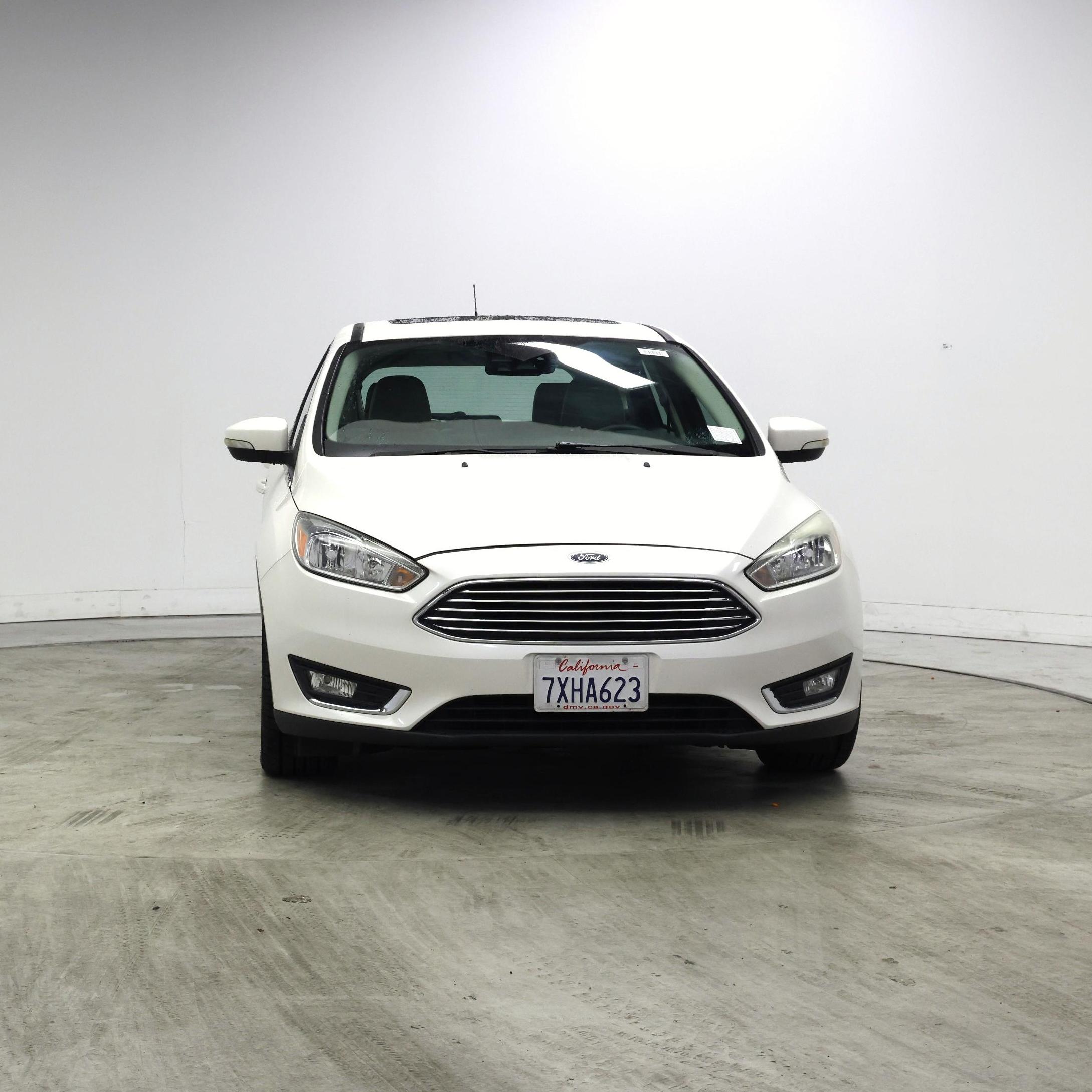 Thumbnail: 2016 Ford Focus - 5