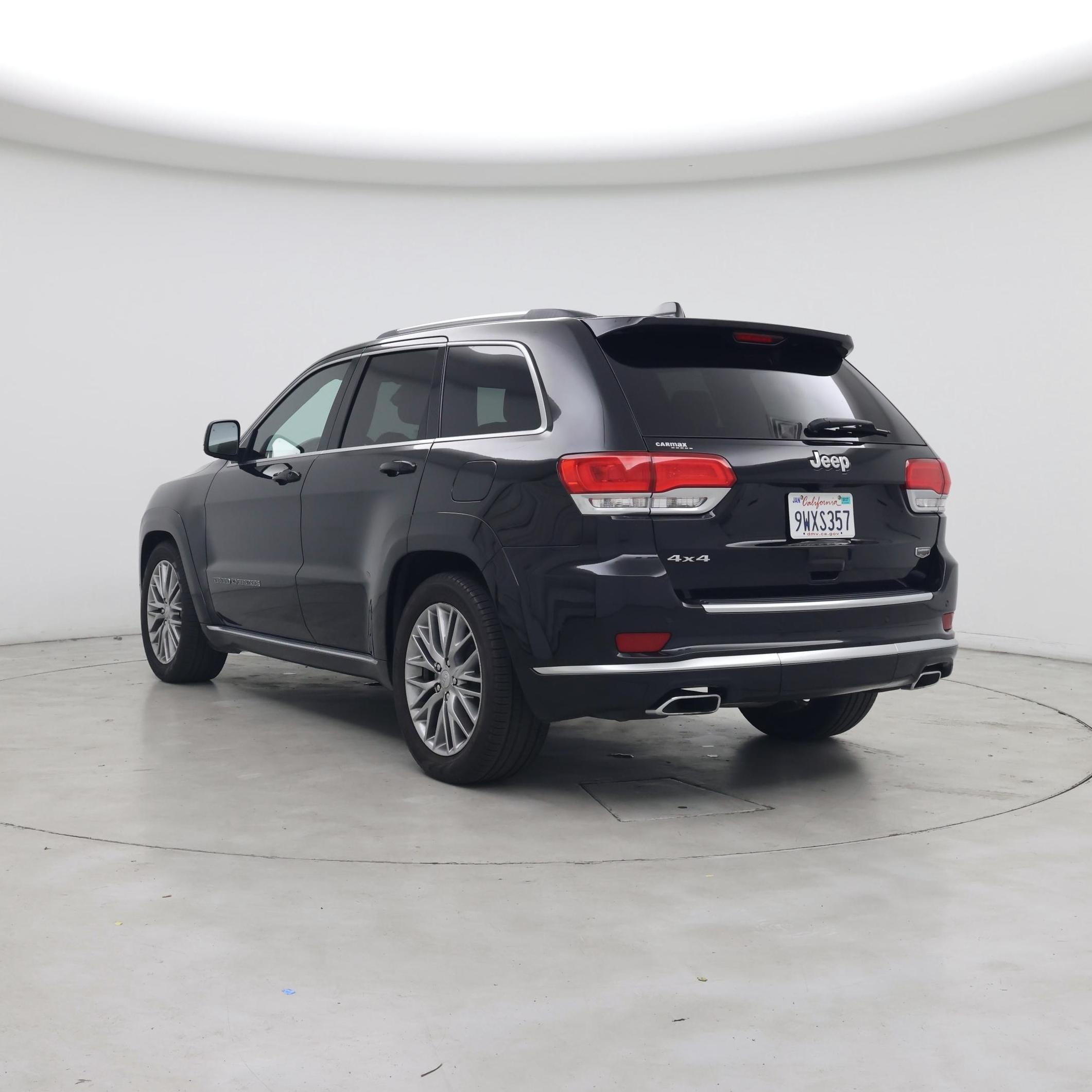 Thumbnail: 2017 Jeep Grand Cherokee - 2