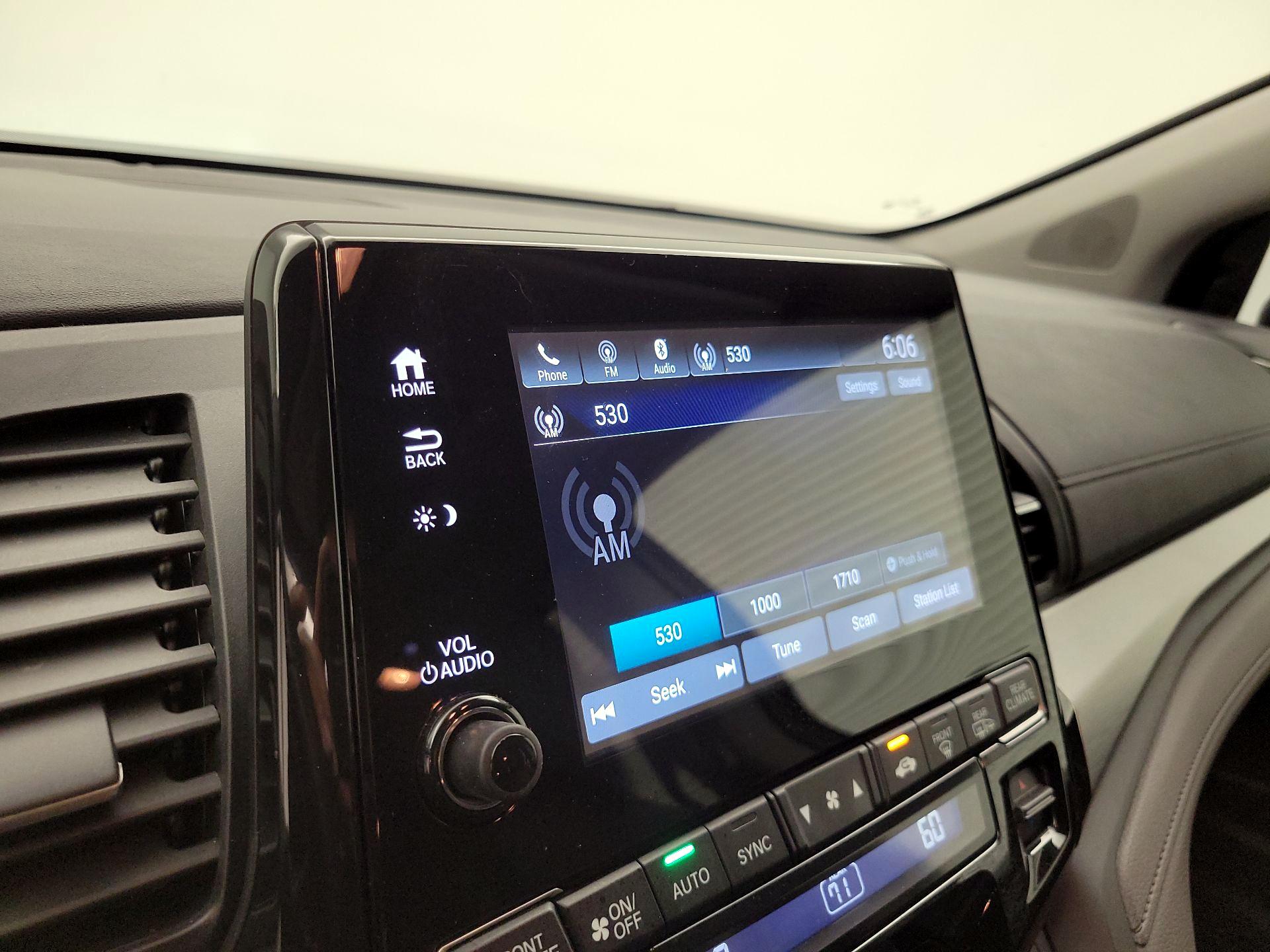 Thumbnail: 2019 Honda Odyssey - 15