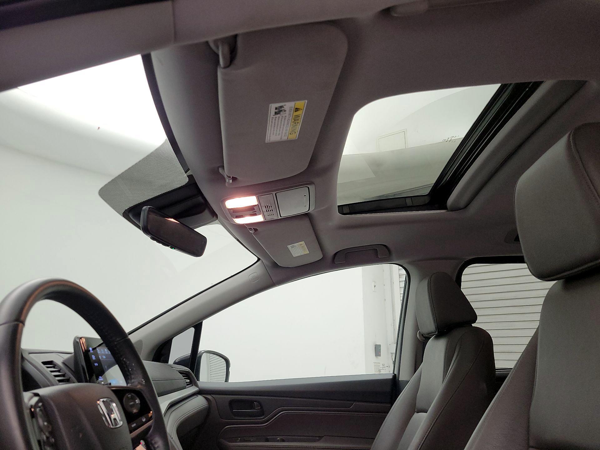 Thumbnail: 2019 Honda Odyssey - 19