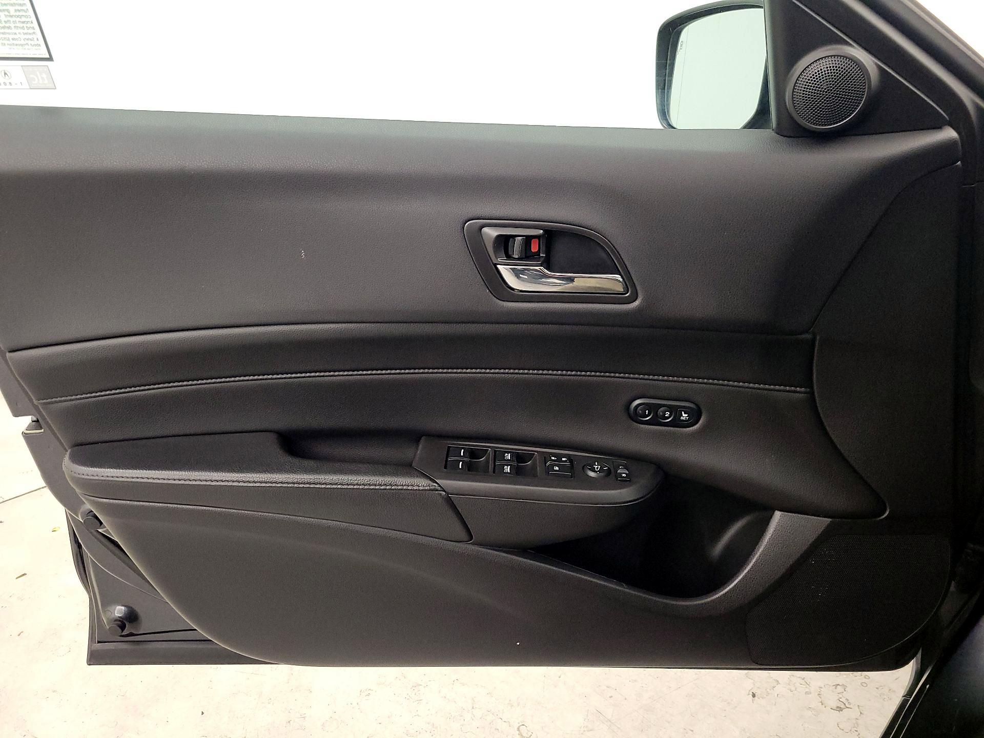 Thumbnail: 2016 Acura ILX - 12