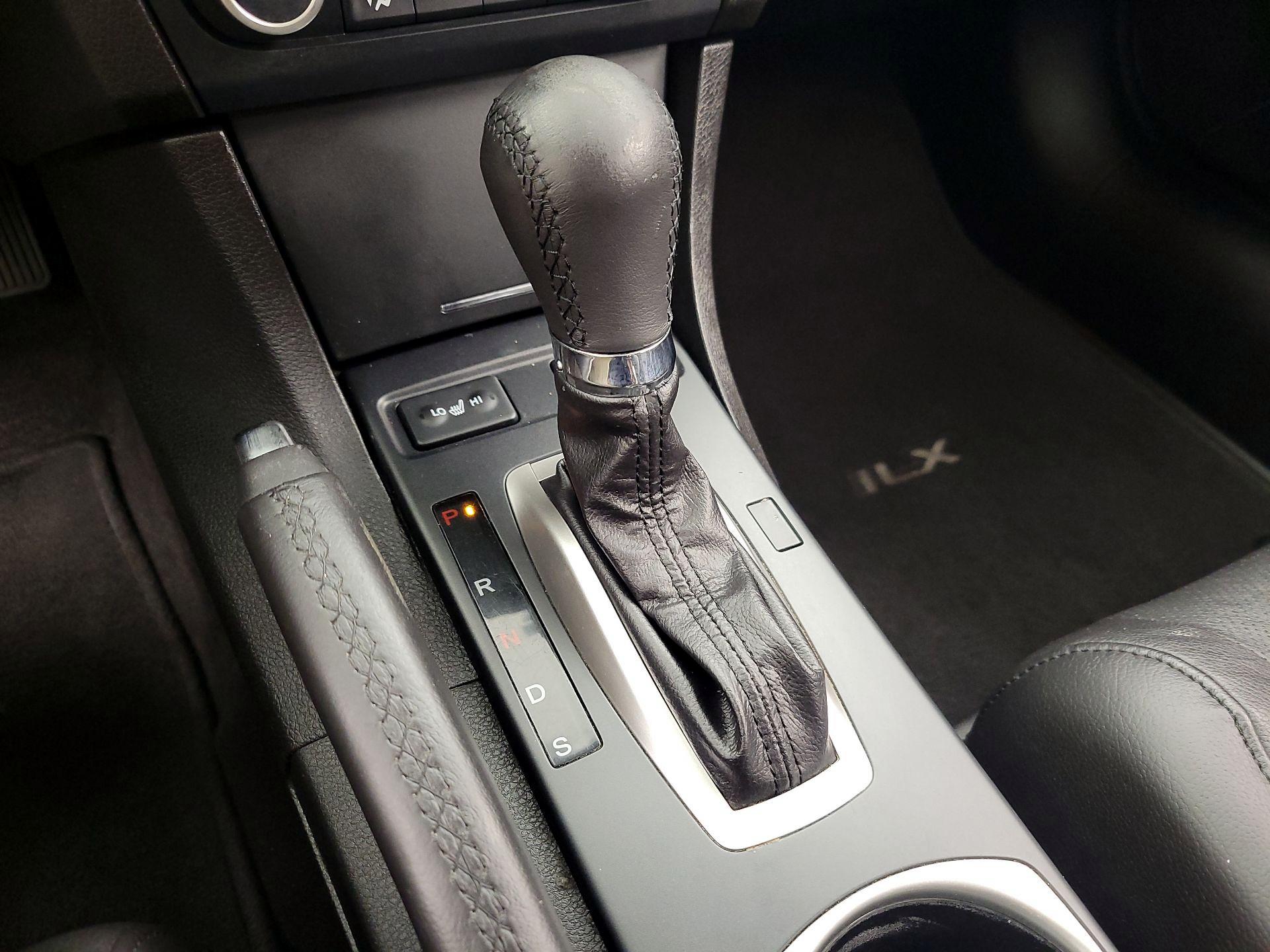 Thumbnail: 2016 Acura ILX - 17