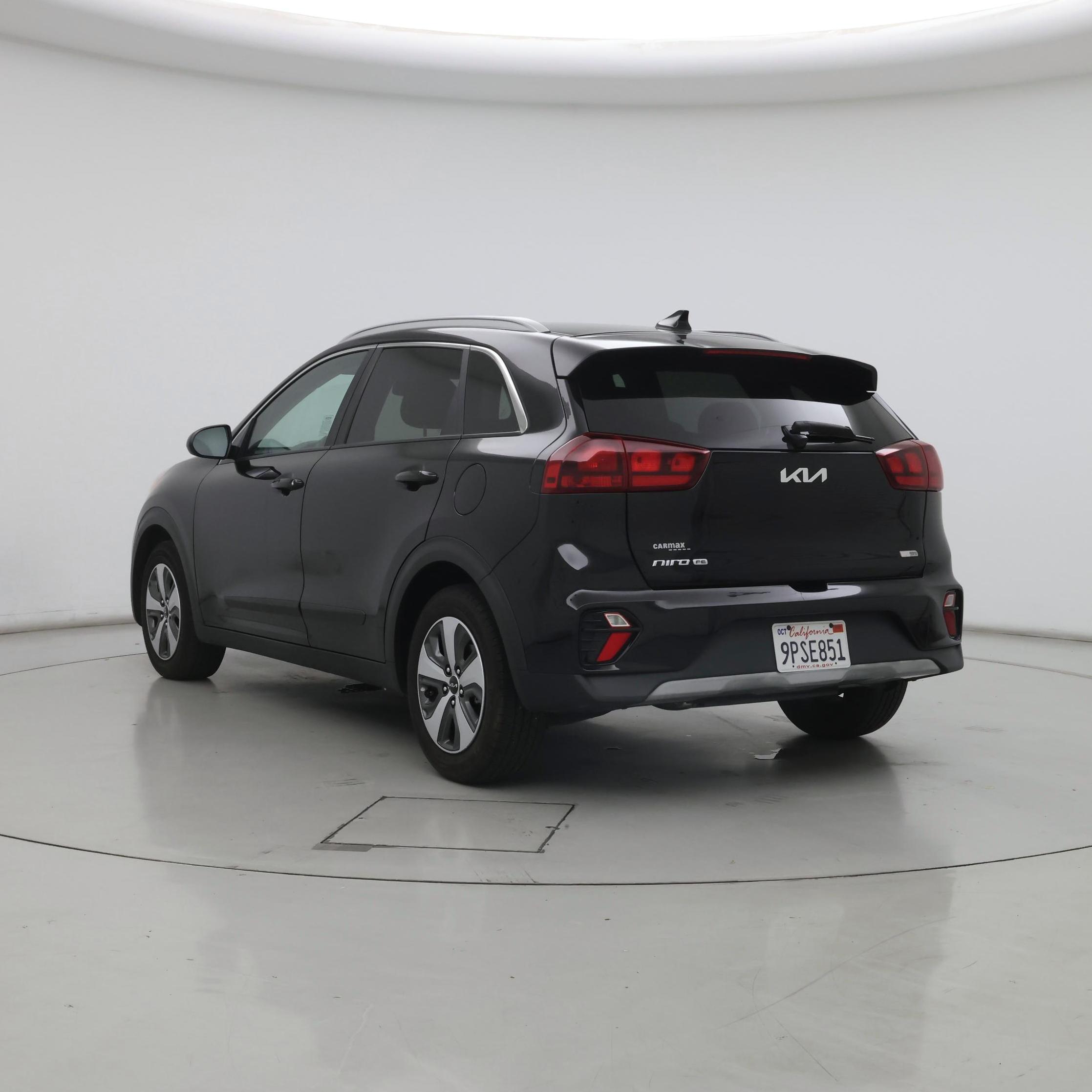 Thumbnail: 2022 Kia Niro - 2