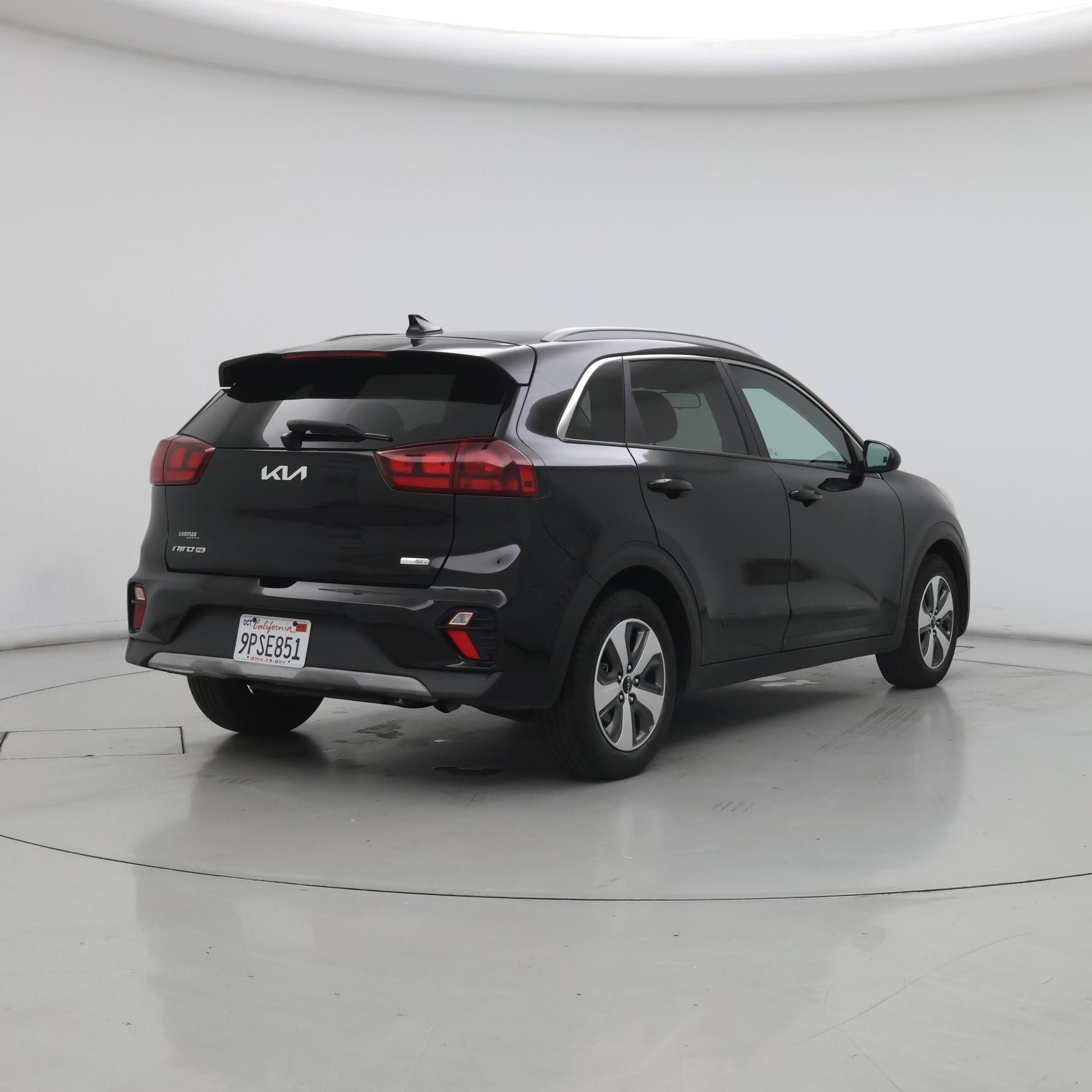 Thumbnail: 2022 Kia Niro - 8