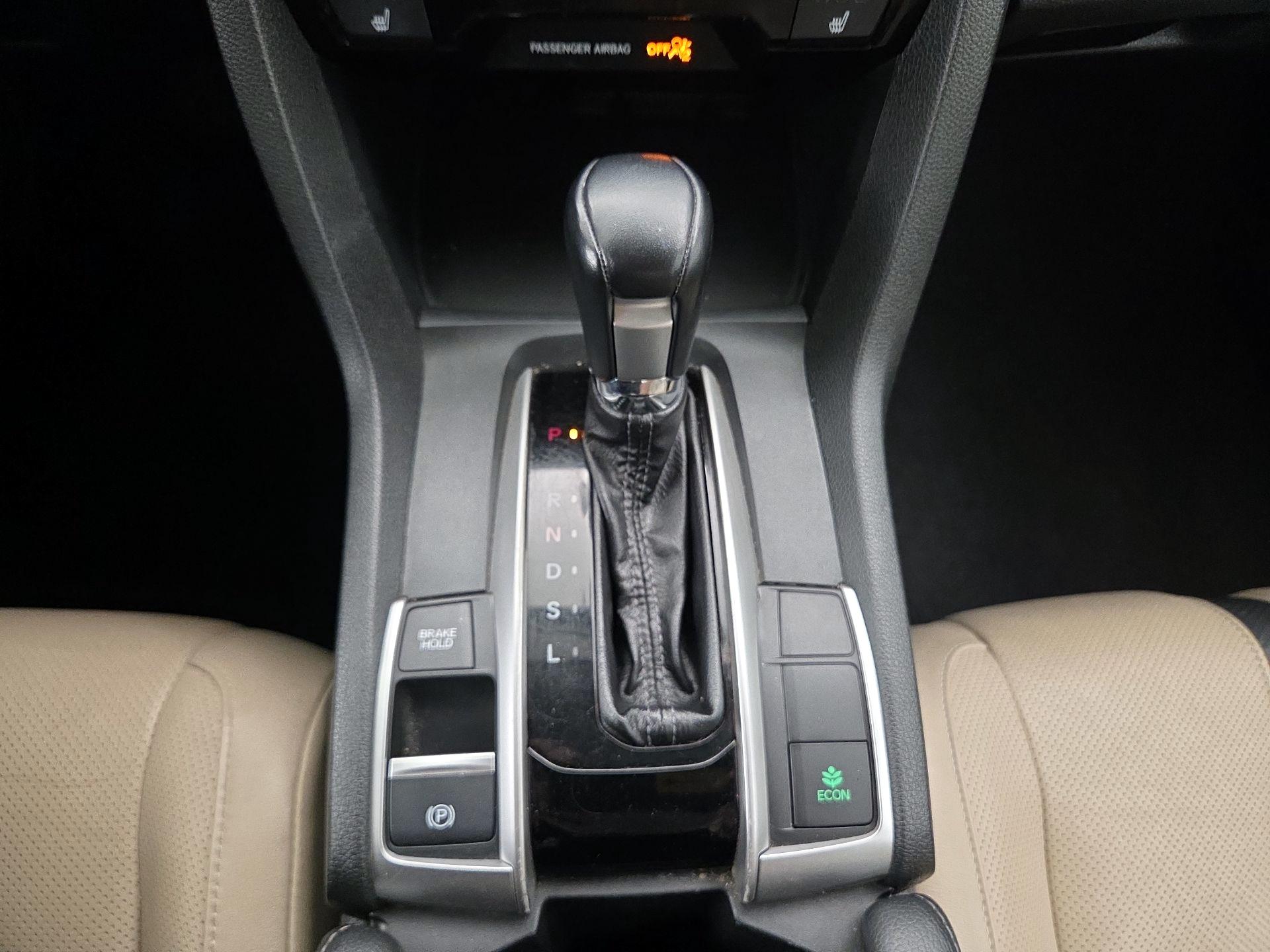 Thumbnail: 2016 Honda Civic - 17