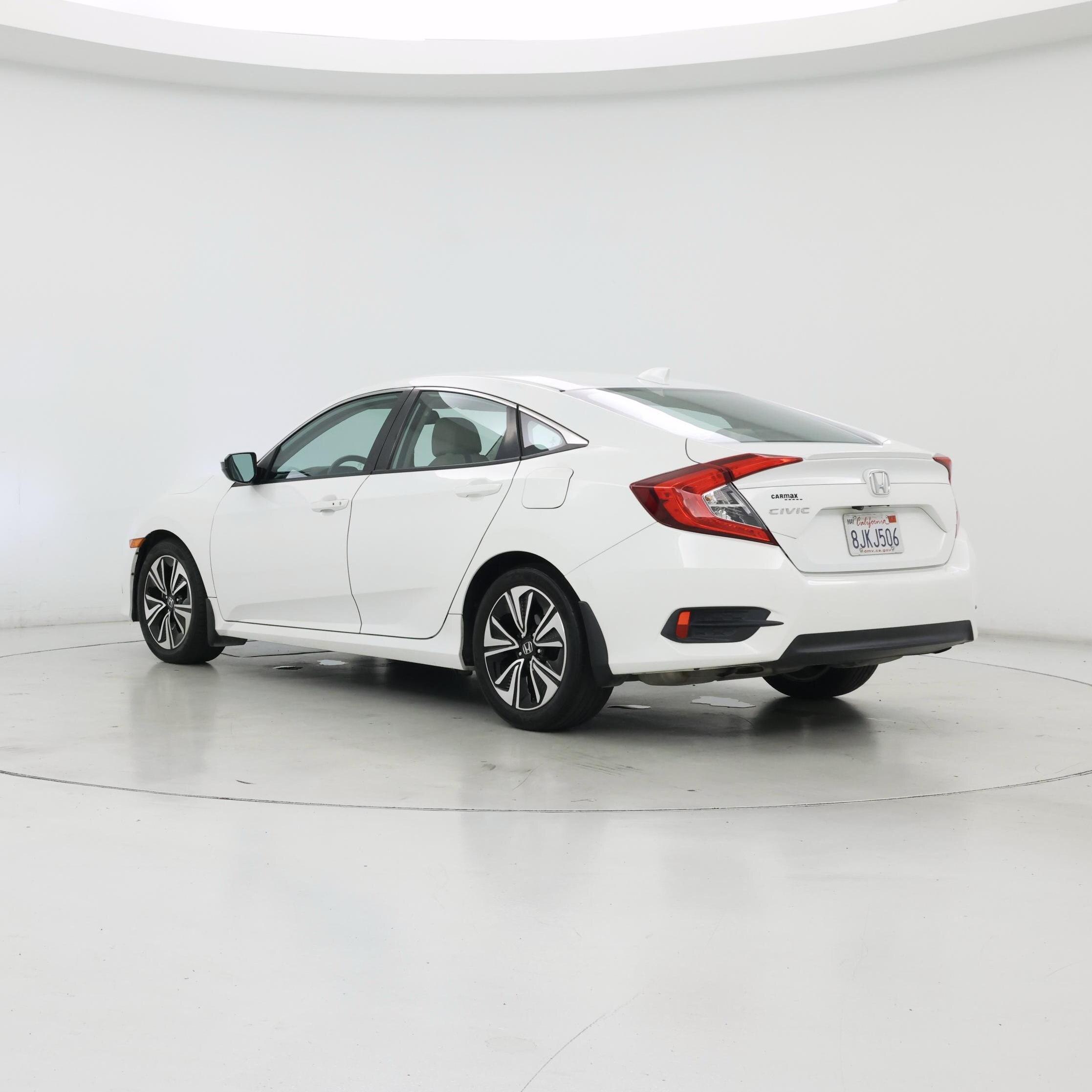 Thumbnail: 2016 Honda Civic - 2