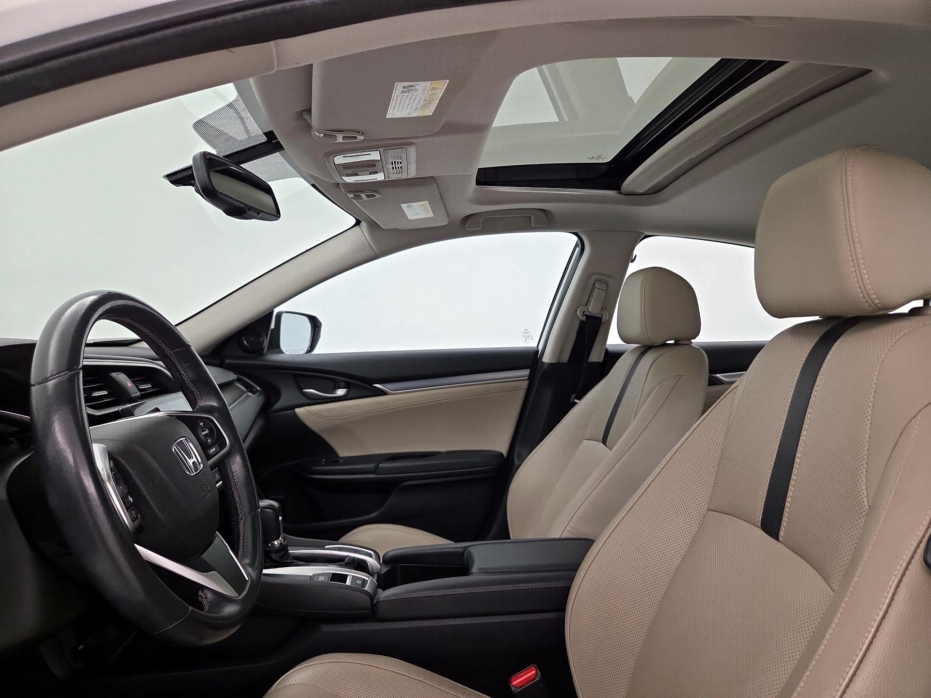 Thumbnail: 2016 Honda Civic - 19